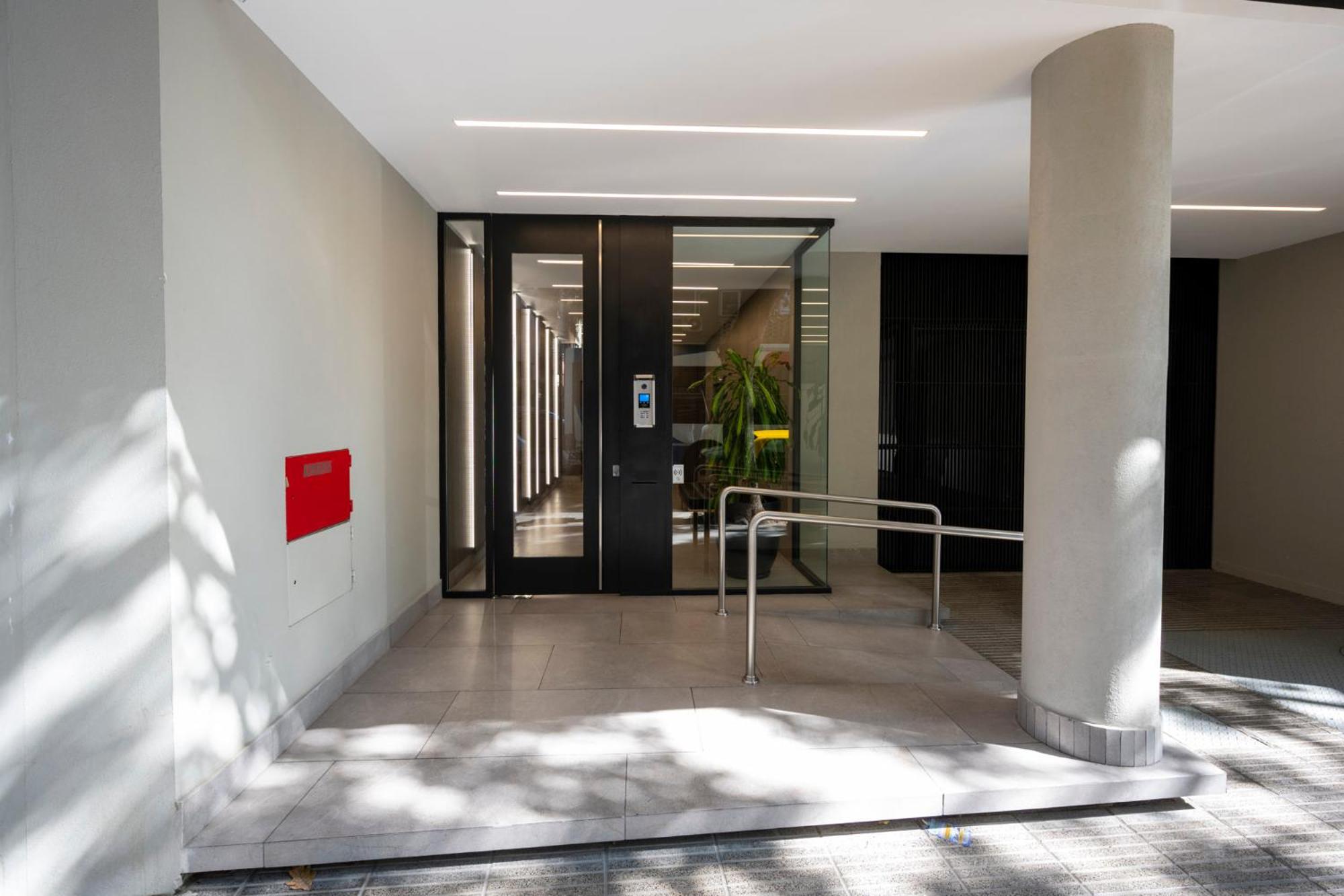 Confortable monoambiente en Almagro, a pasos del Hospital -G1-