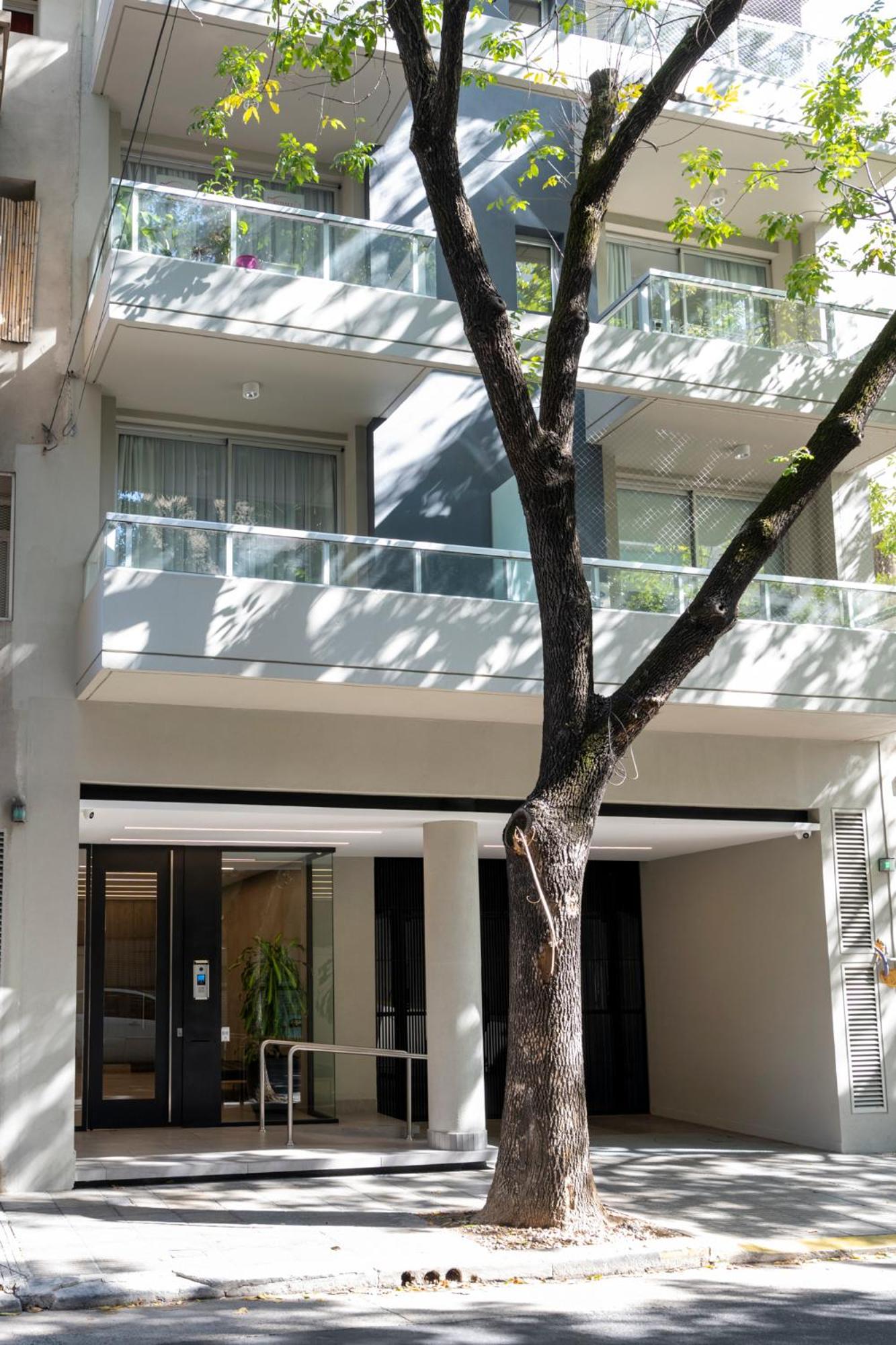 Confortable monoambiente en Almagro, a pasos del Hospital -G1-