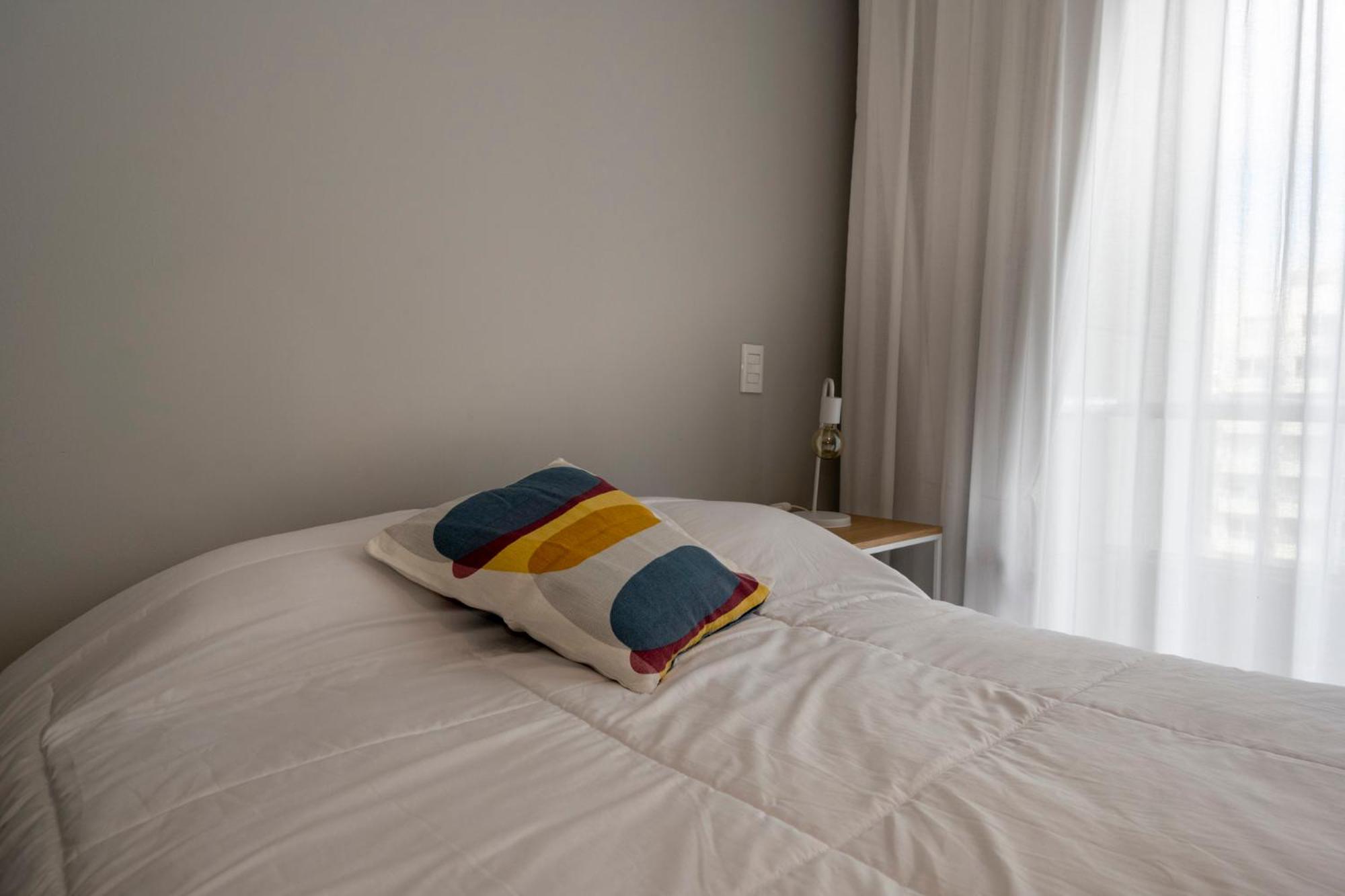 Confortable monoambiente en Almagro, a pasos del Hospital -G1-