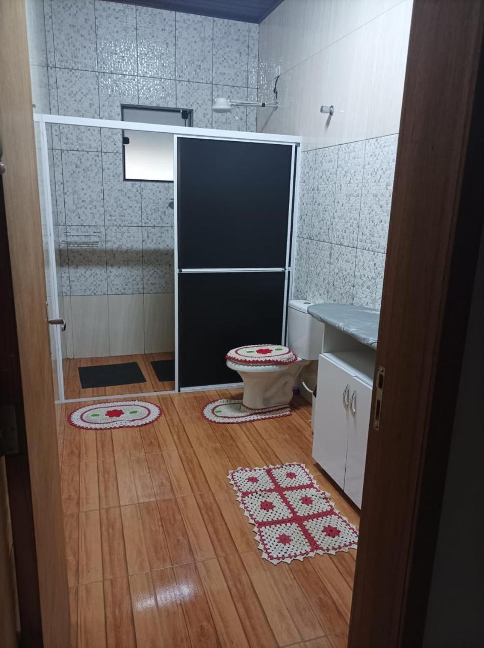Chácara com Piscina e Lareira para Alugar em Munhoz MG