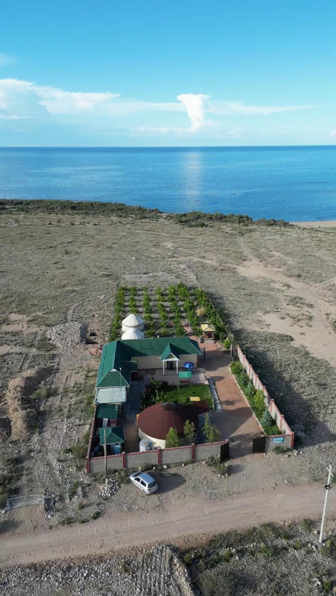 Guest house and yurt camp Svetlana