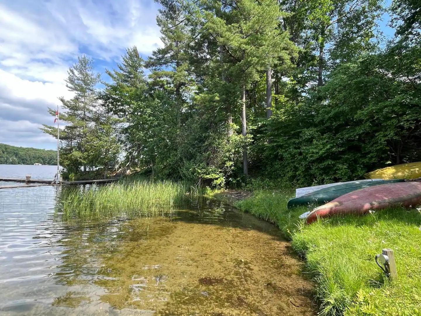 Family Cottage Sheep Island