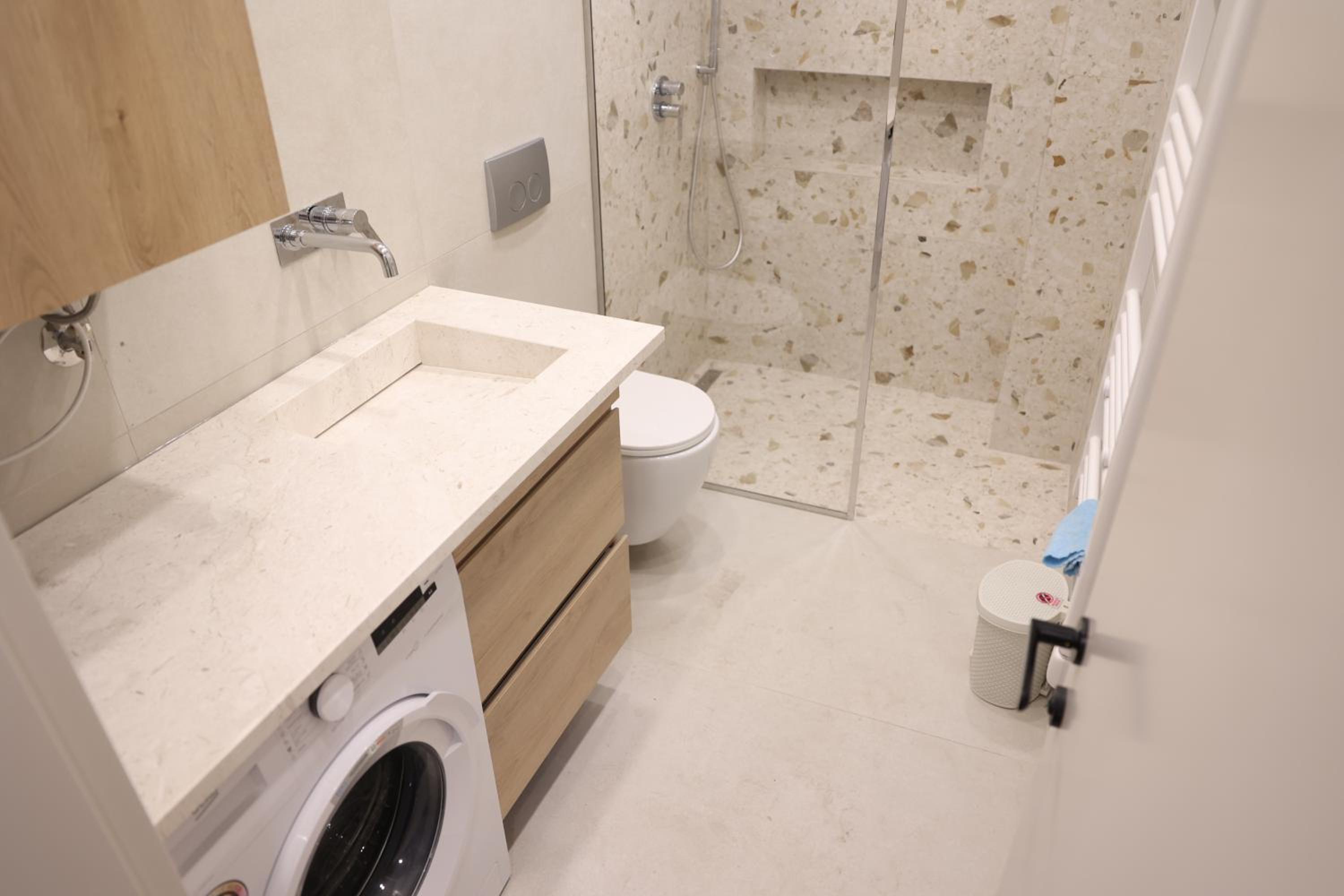Tirana Premium Apartment 2