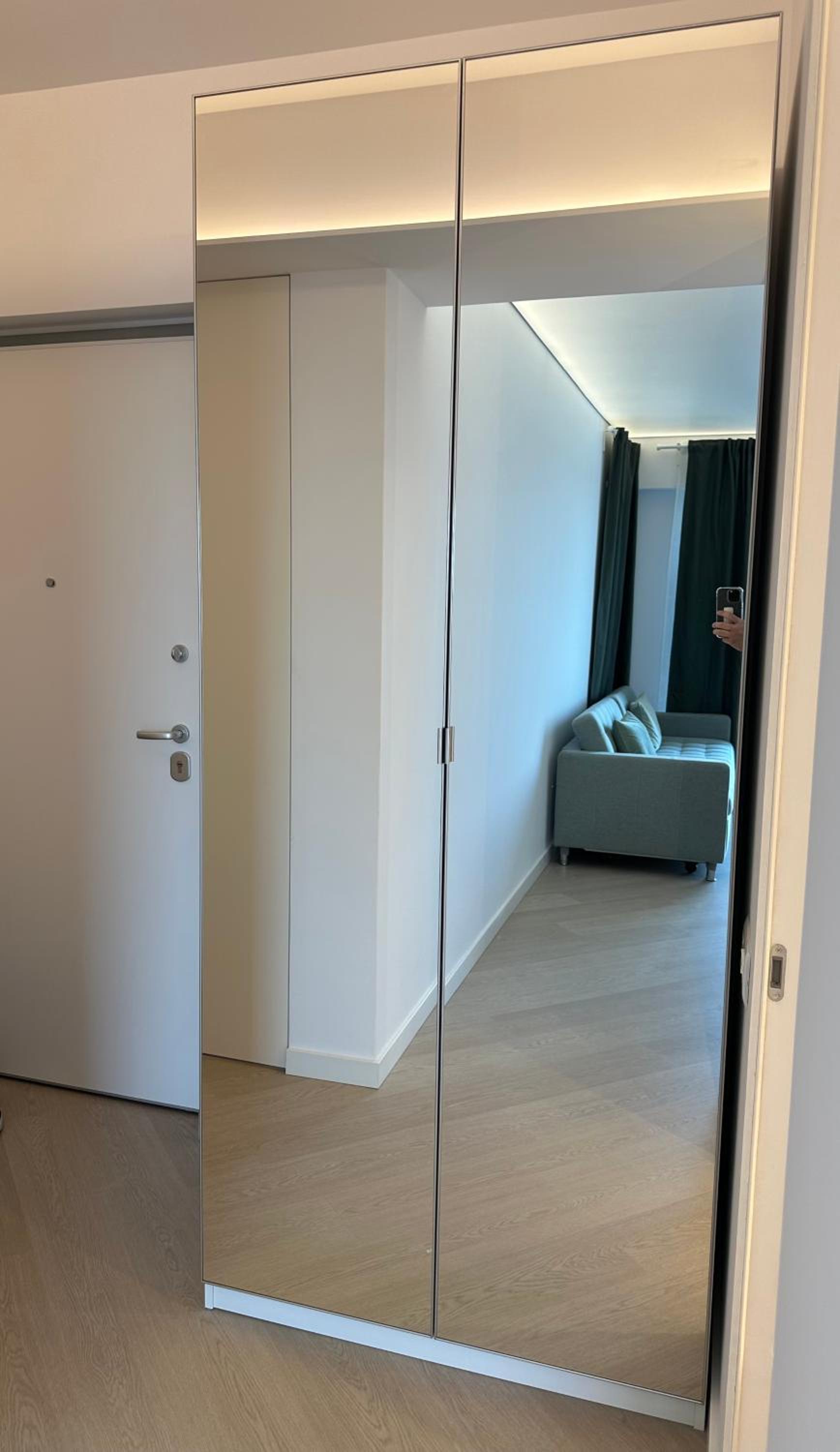 Cortina North New Luxury Apartment with Parking- Self Check in