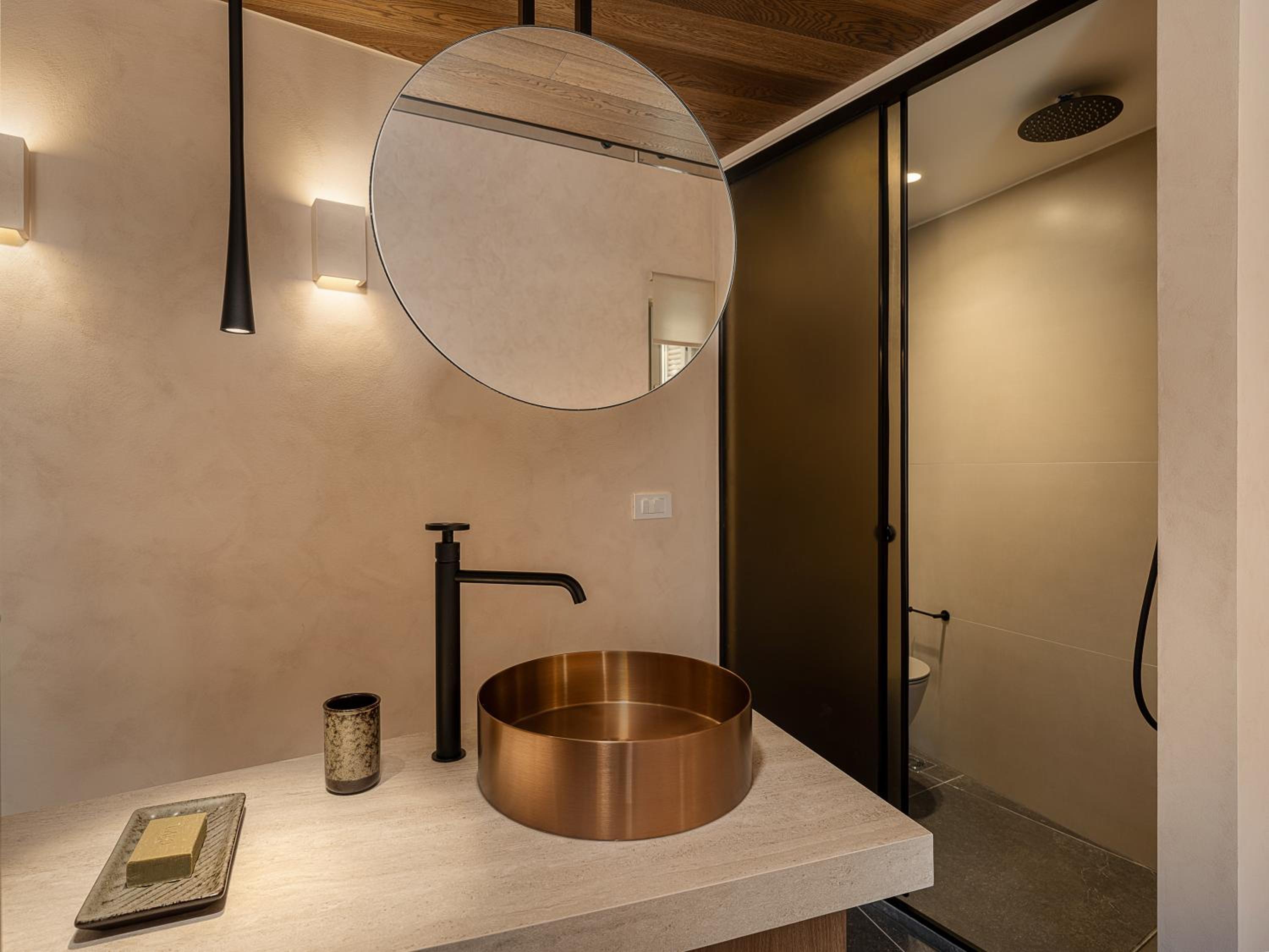 Monk Residence 27 - Stylish Old Town Retreat view 5