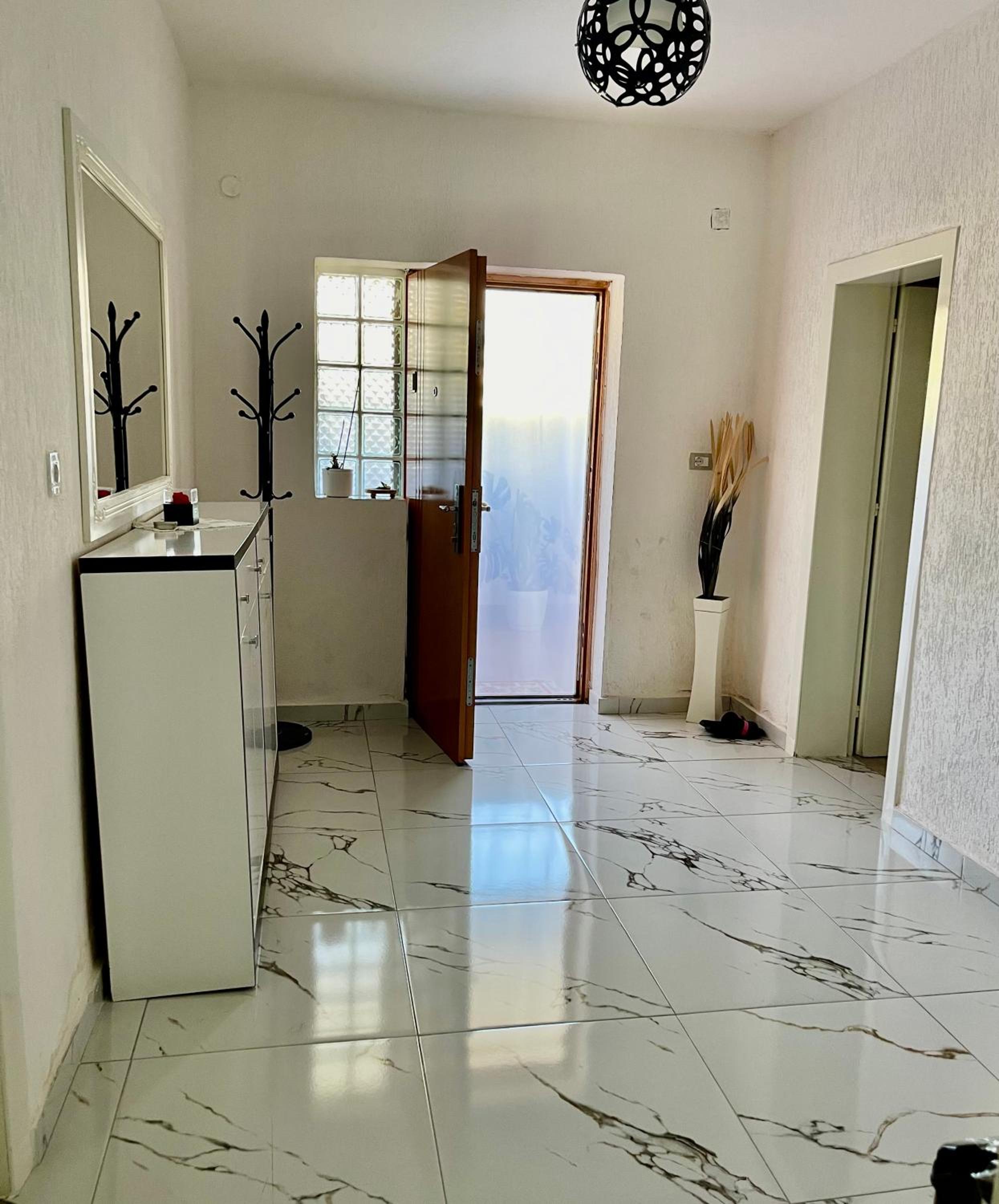 Guest House DEA