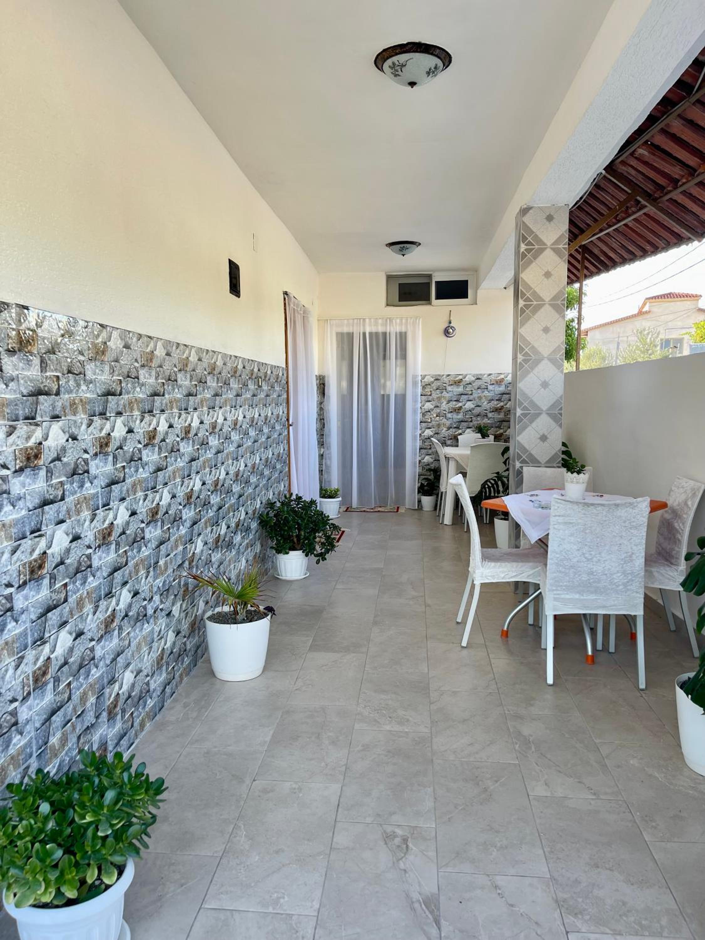 Guest House DEA