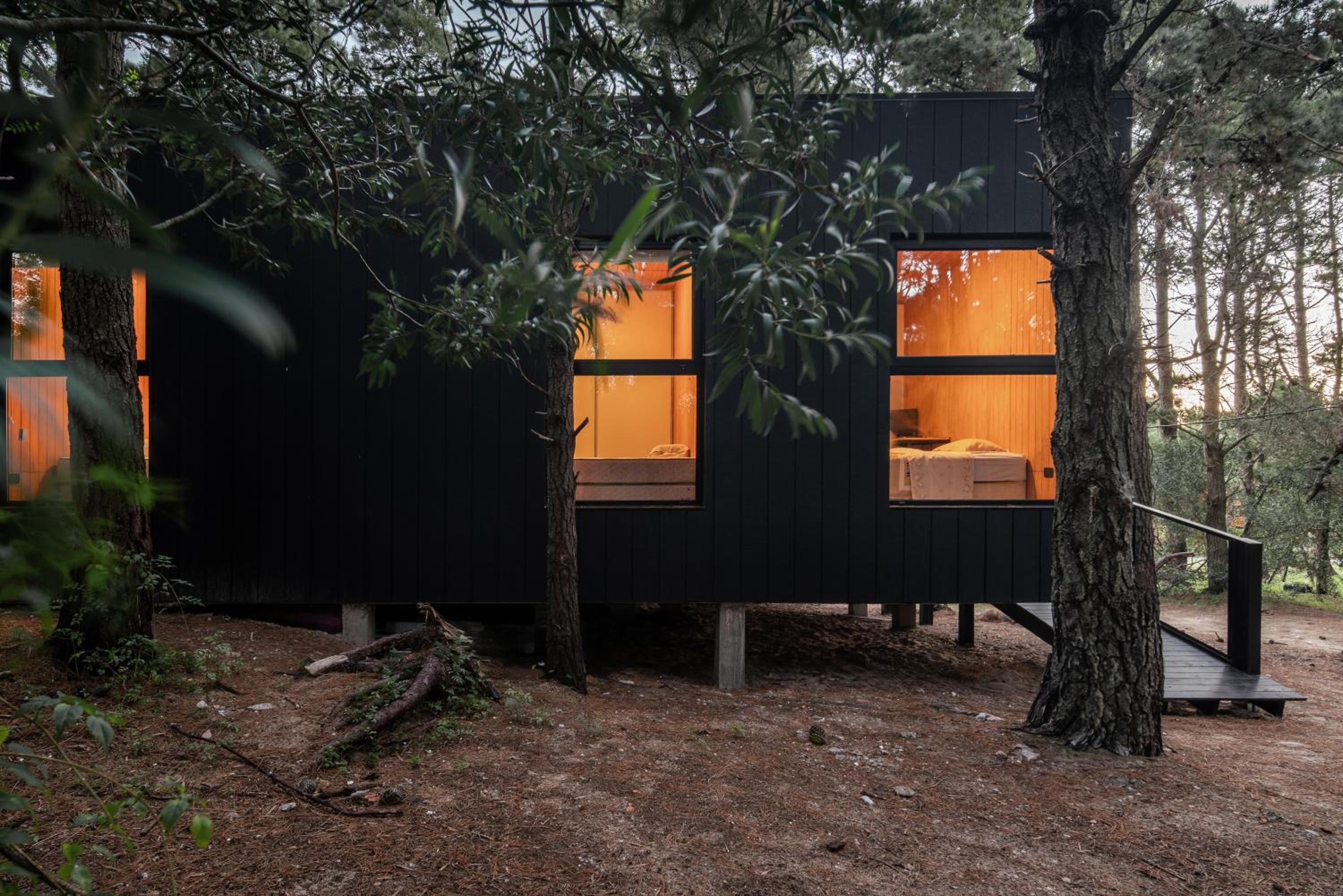 Increible Casa de Diseño en el Bosque! - 8 personas - Mar de las Pampas