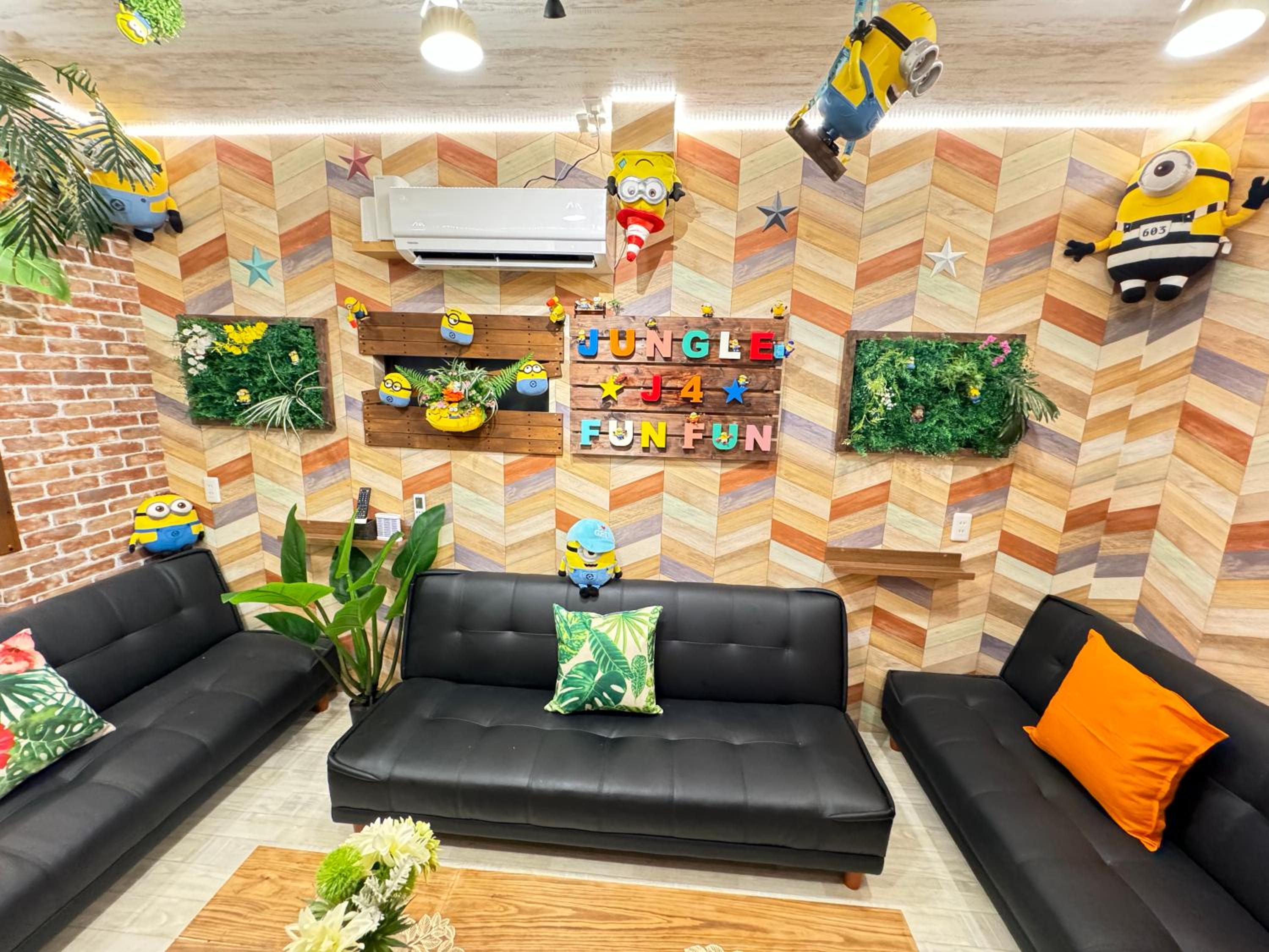 lounge