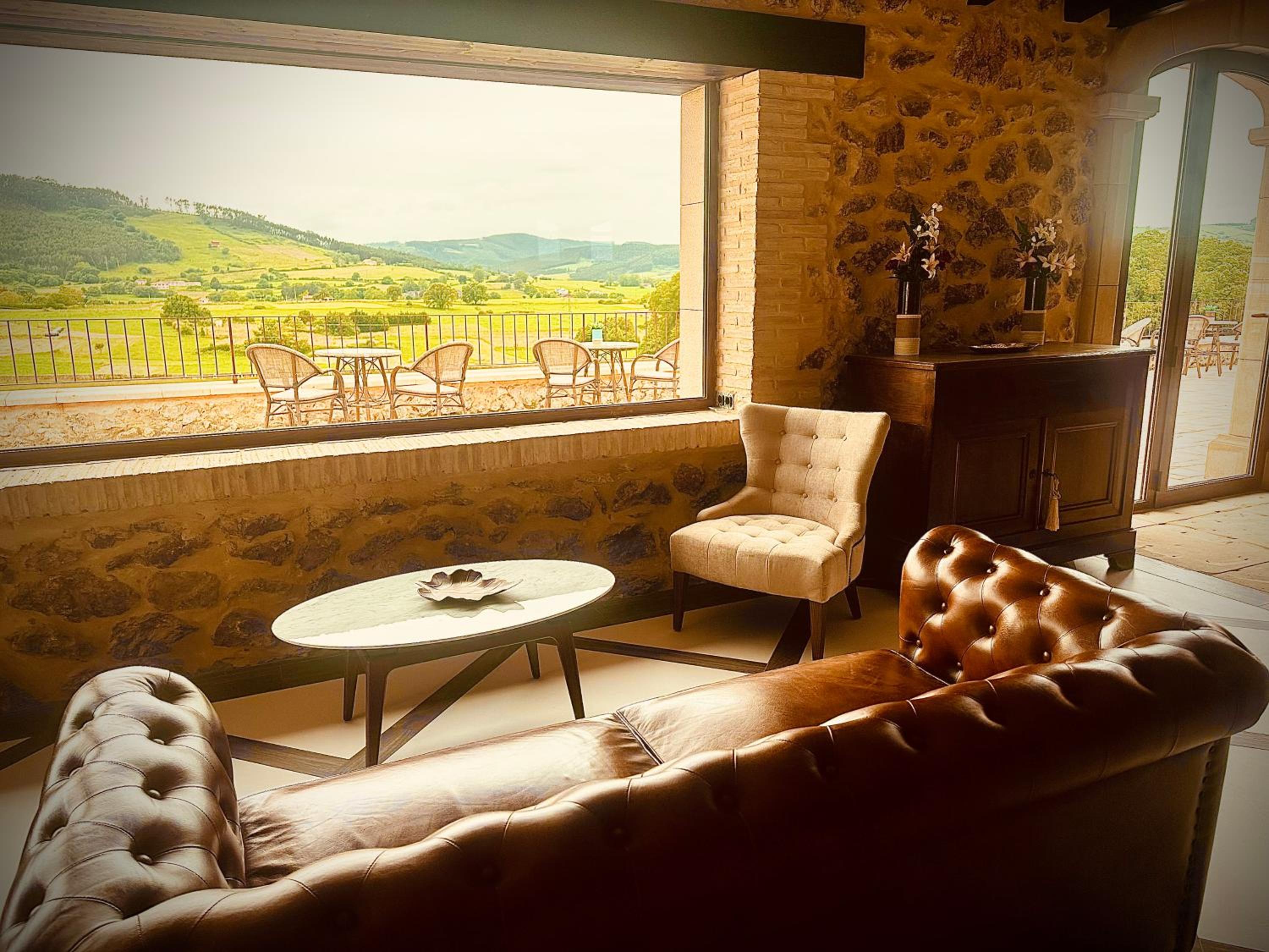 La Quinta Luxury Palace