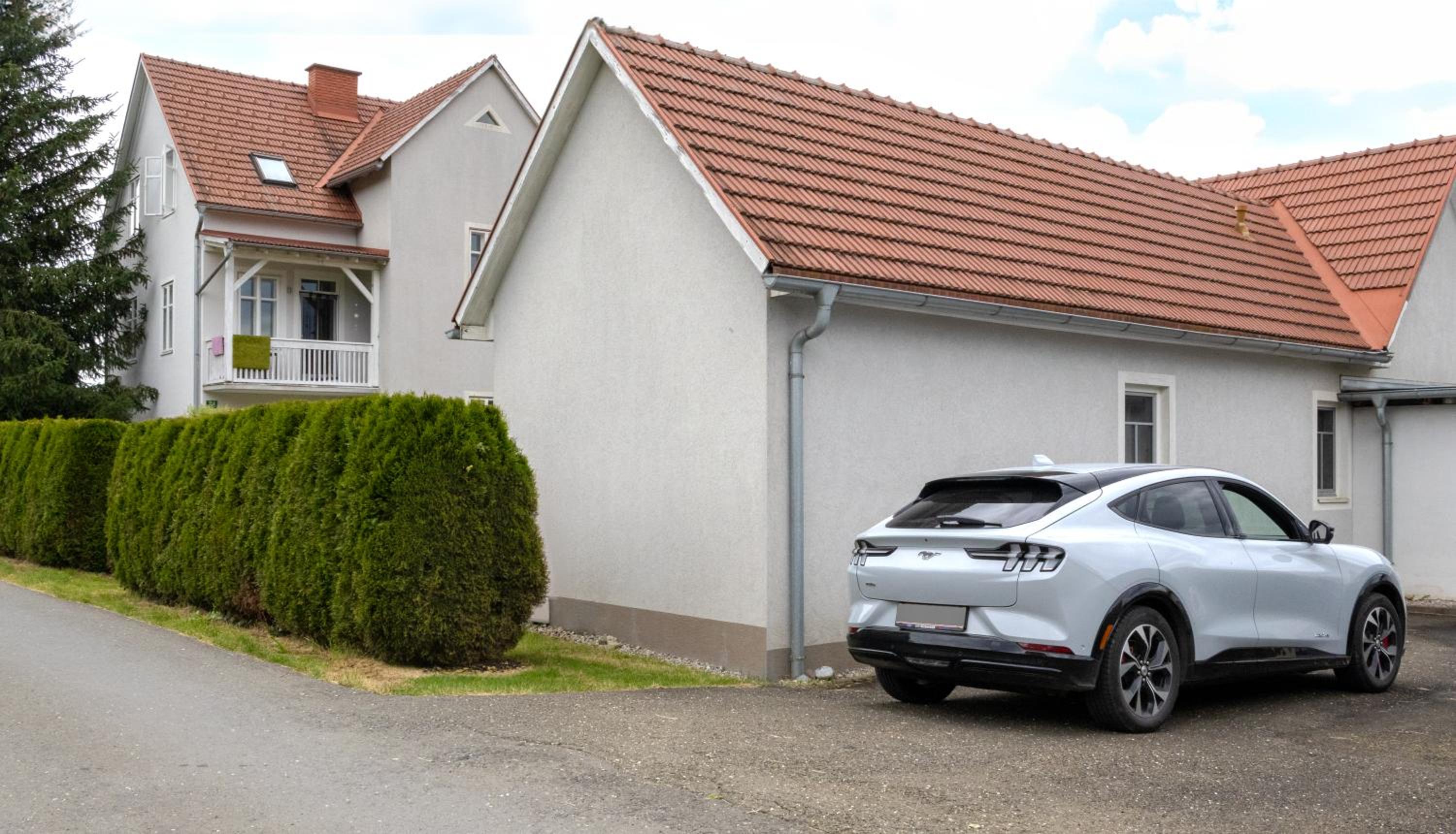Flat Bull Appartement mit Garten