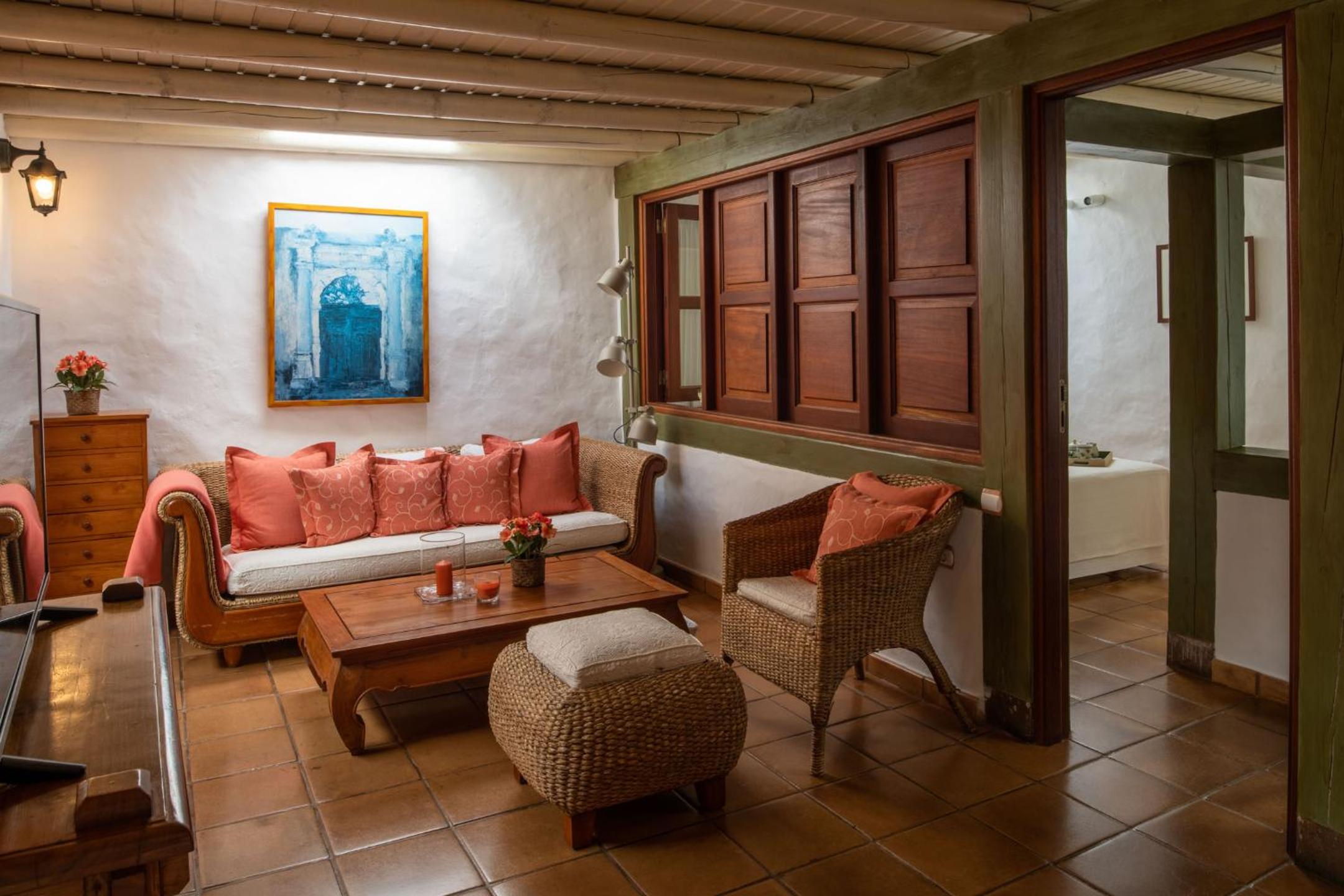 Casa Poniente