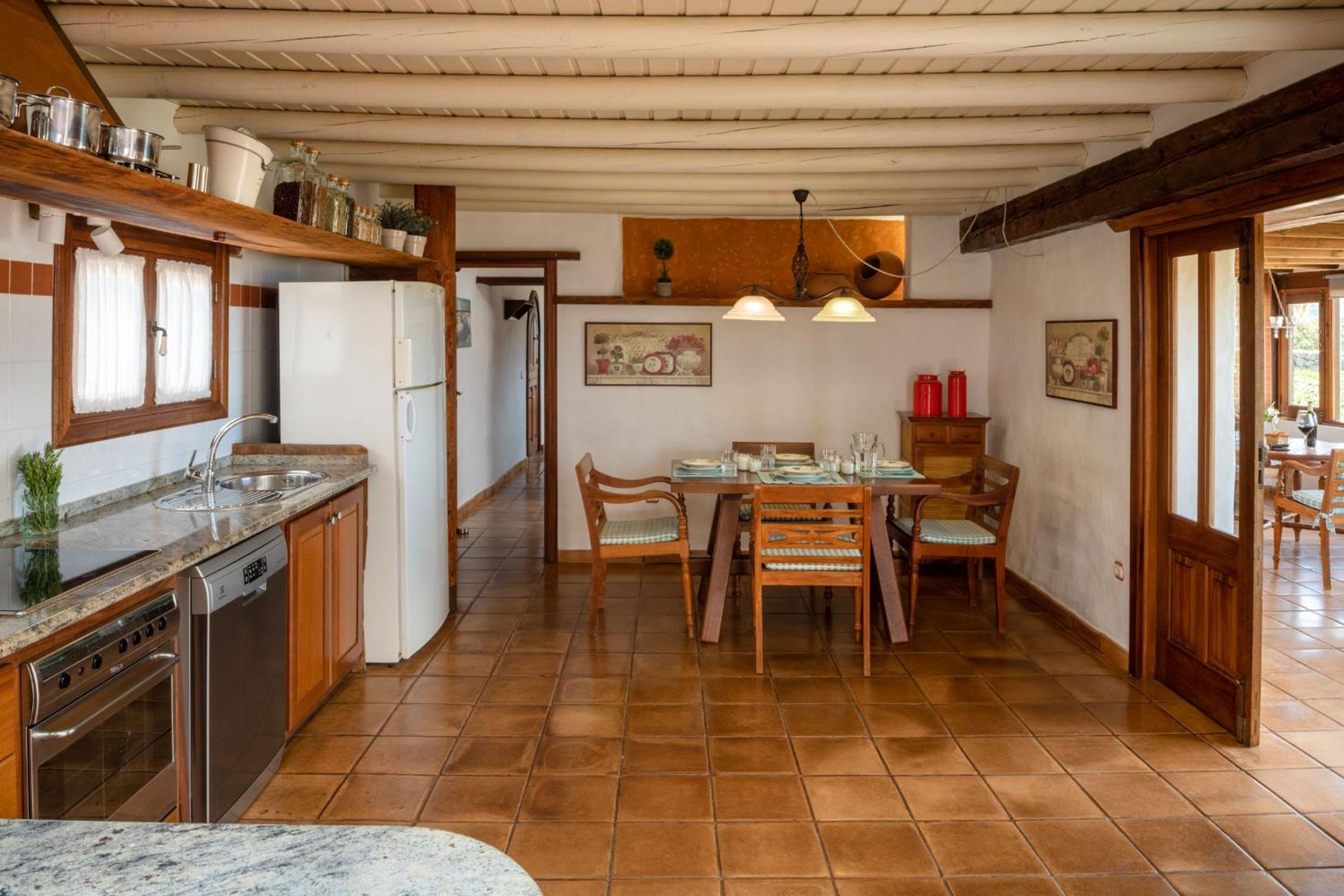 Casa Poniente