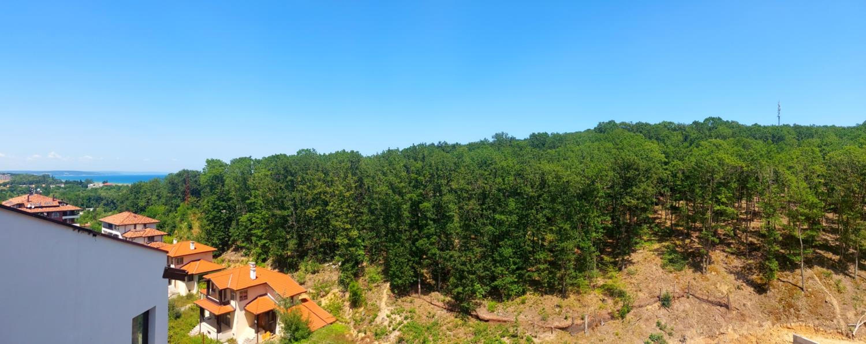 Forest View Apartment