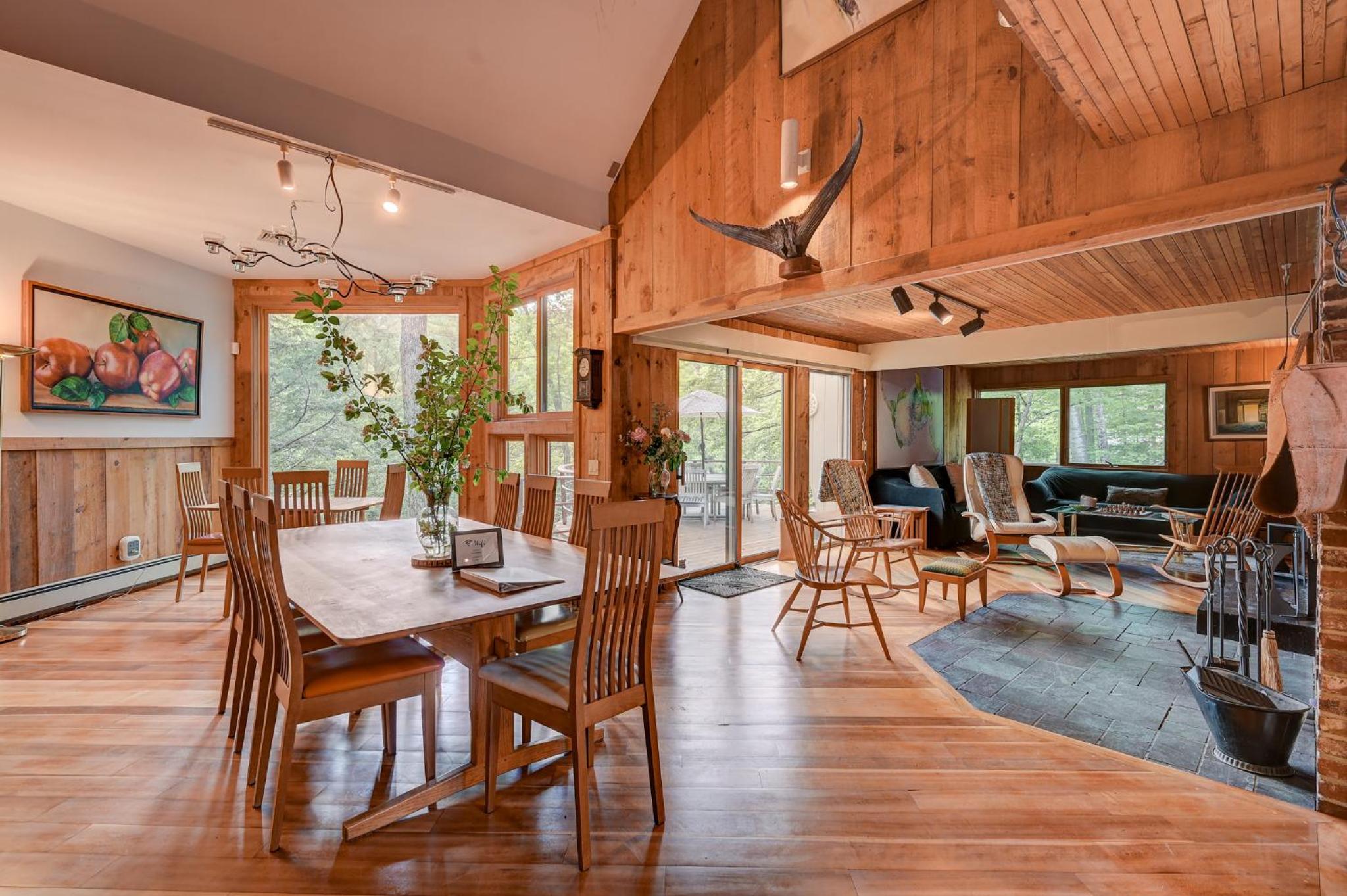 Steps to the Ellis River - Luxe, Hot Tub, Game Room view 3