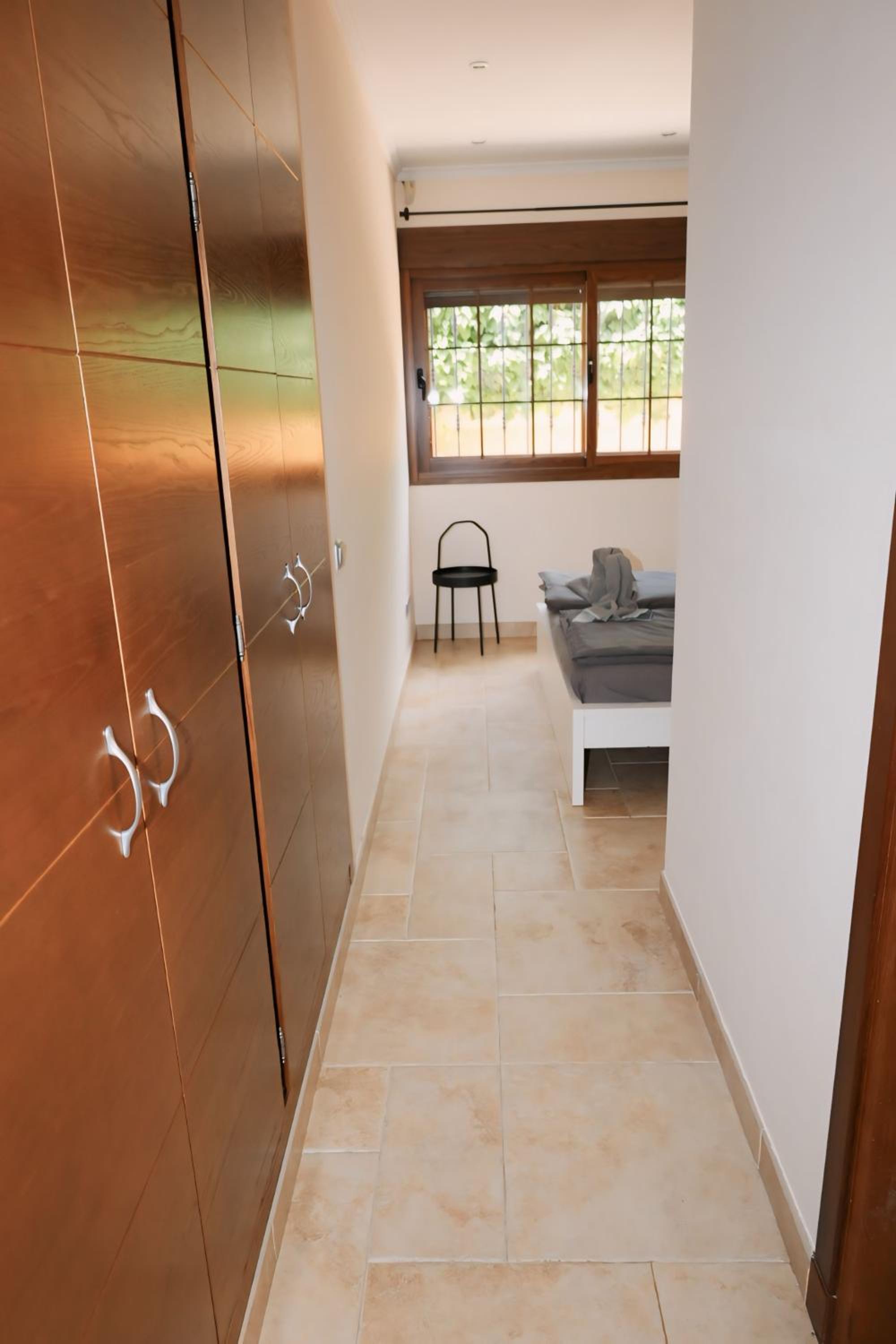 Precioso Chalet - Piscina- Garaje privado- Jardín view 3