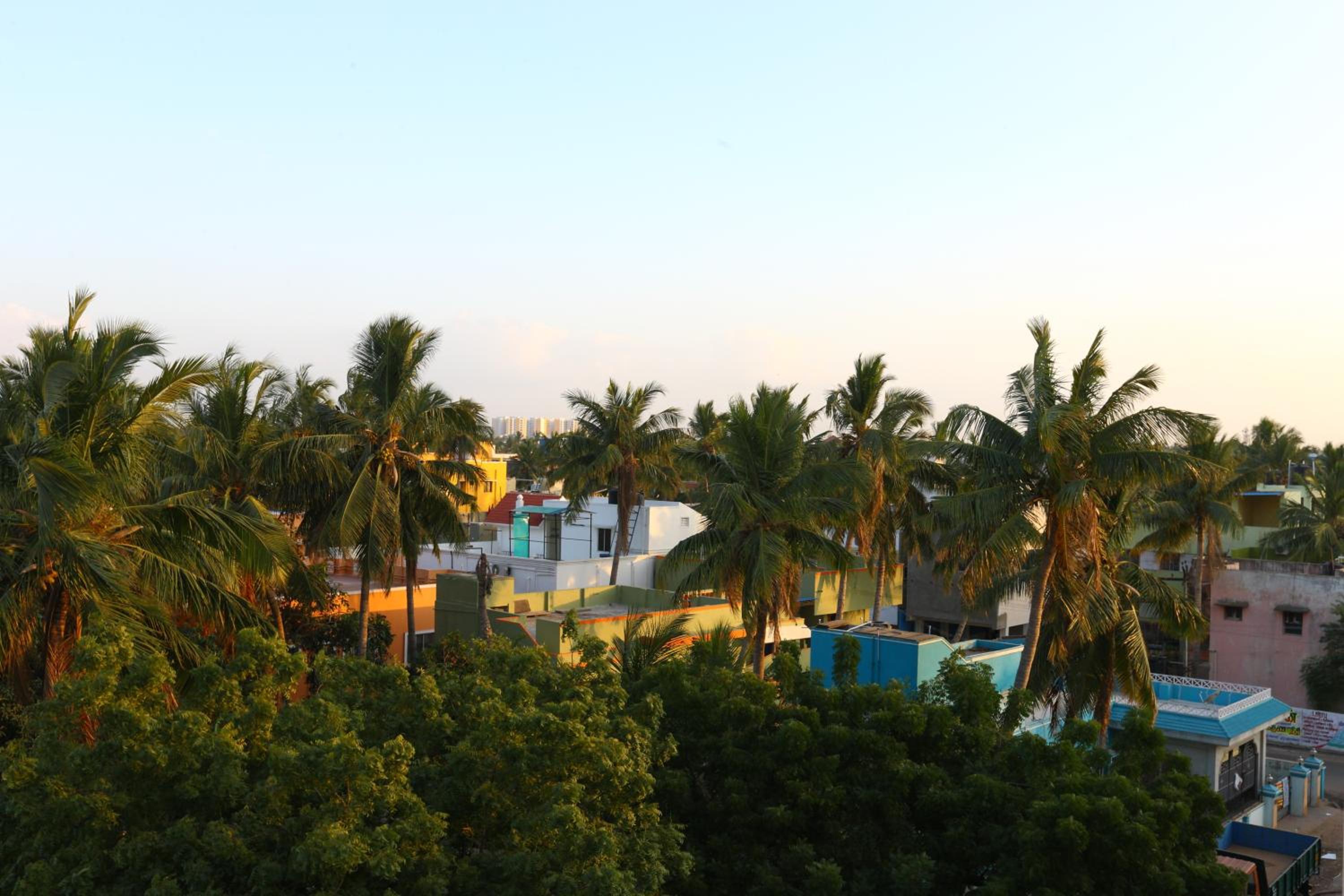 HOTEL SAlBALA INN - NEAR AIRPORT