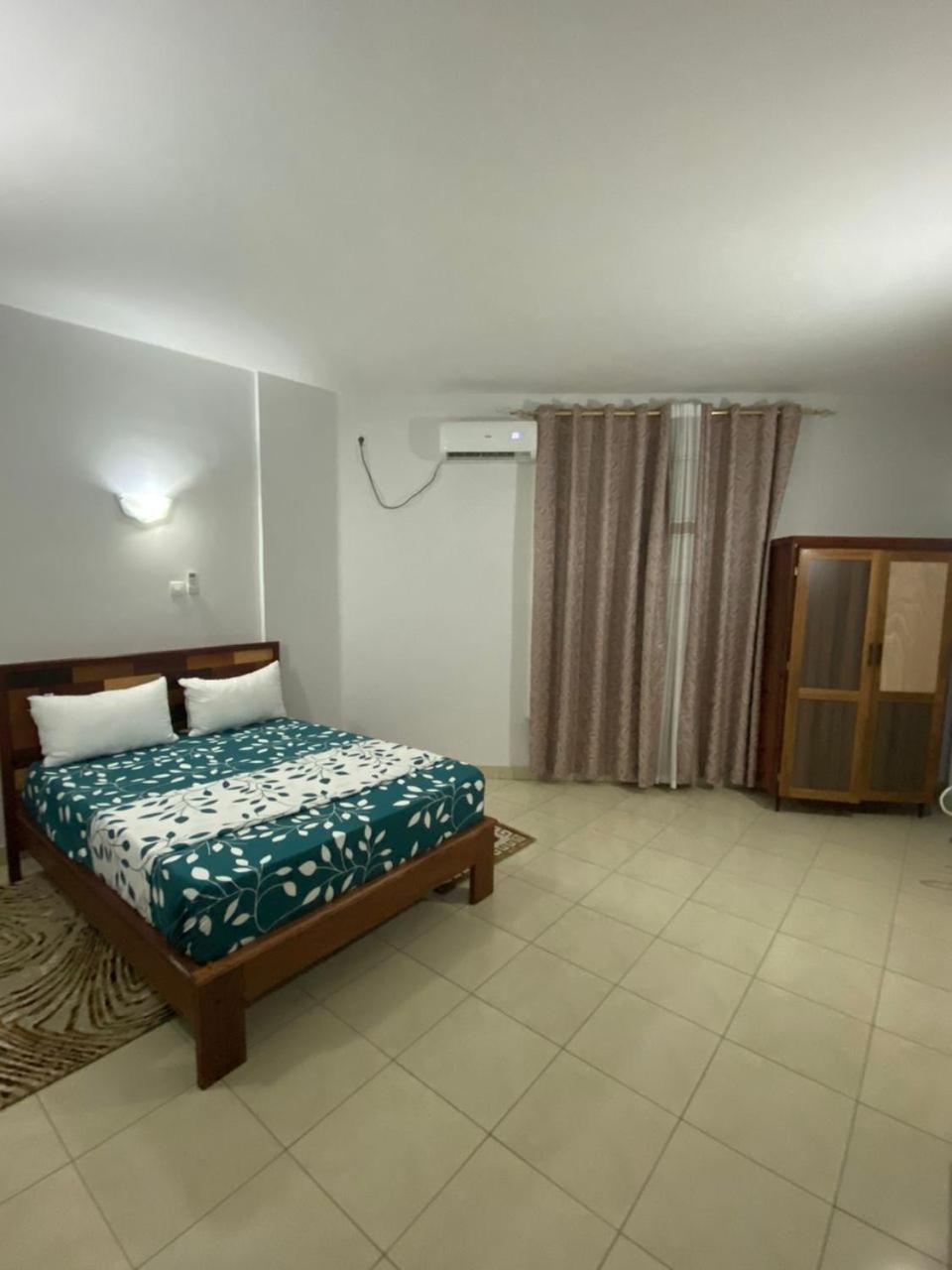 Appartement poto poto