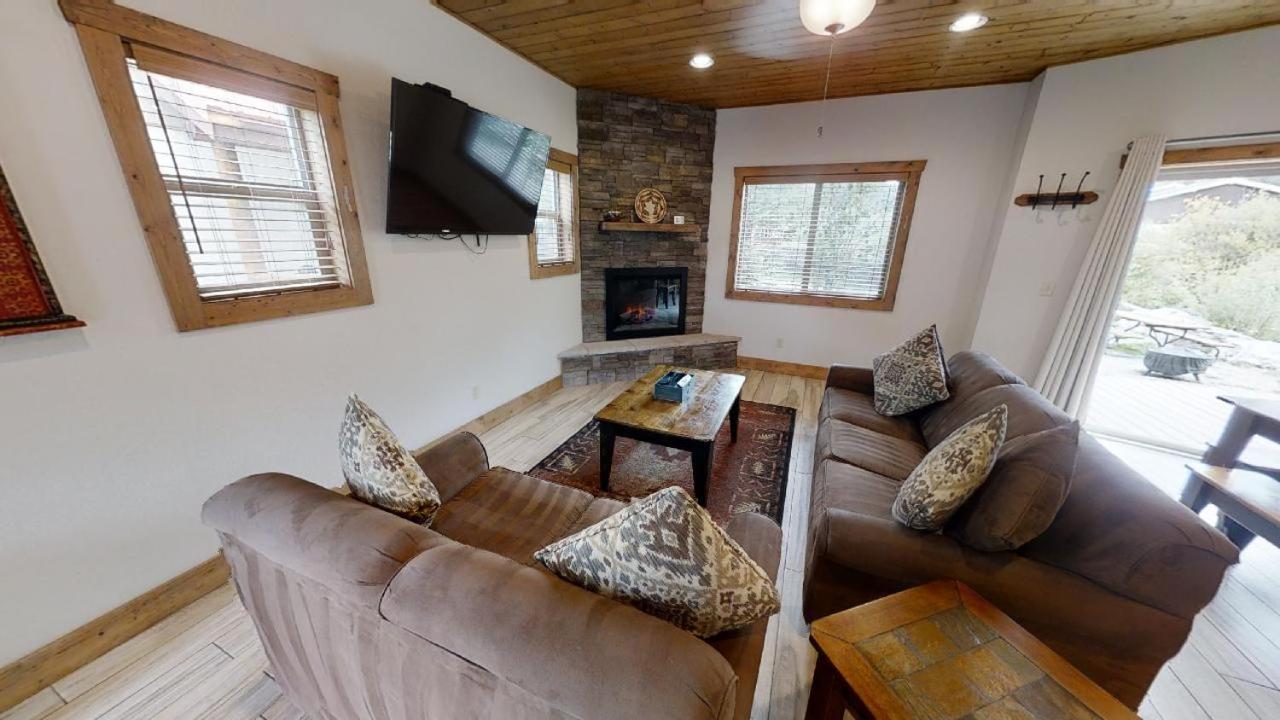 Paradise Found on the River - WiFi - Washer - Dryer - Fireplace - Grill - On the River view 3