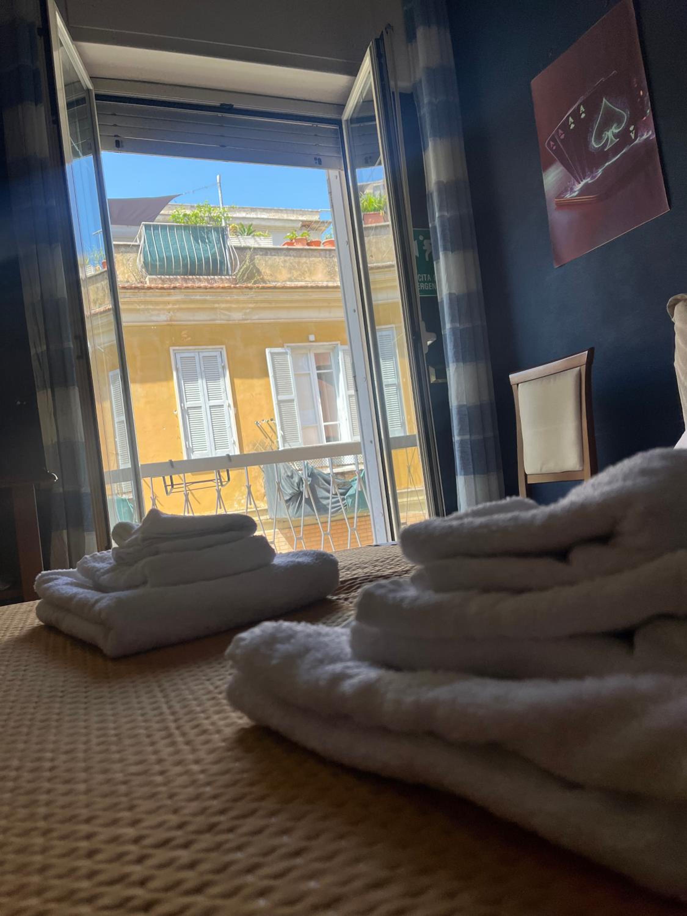 Specter Guesthouse