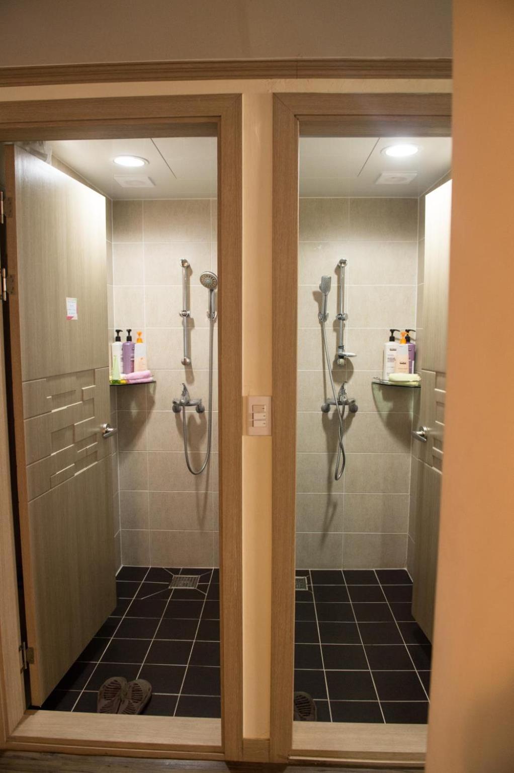Roi Guesthouse