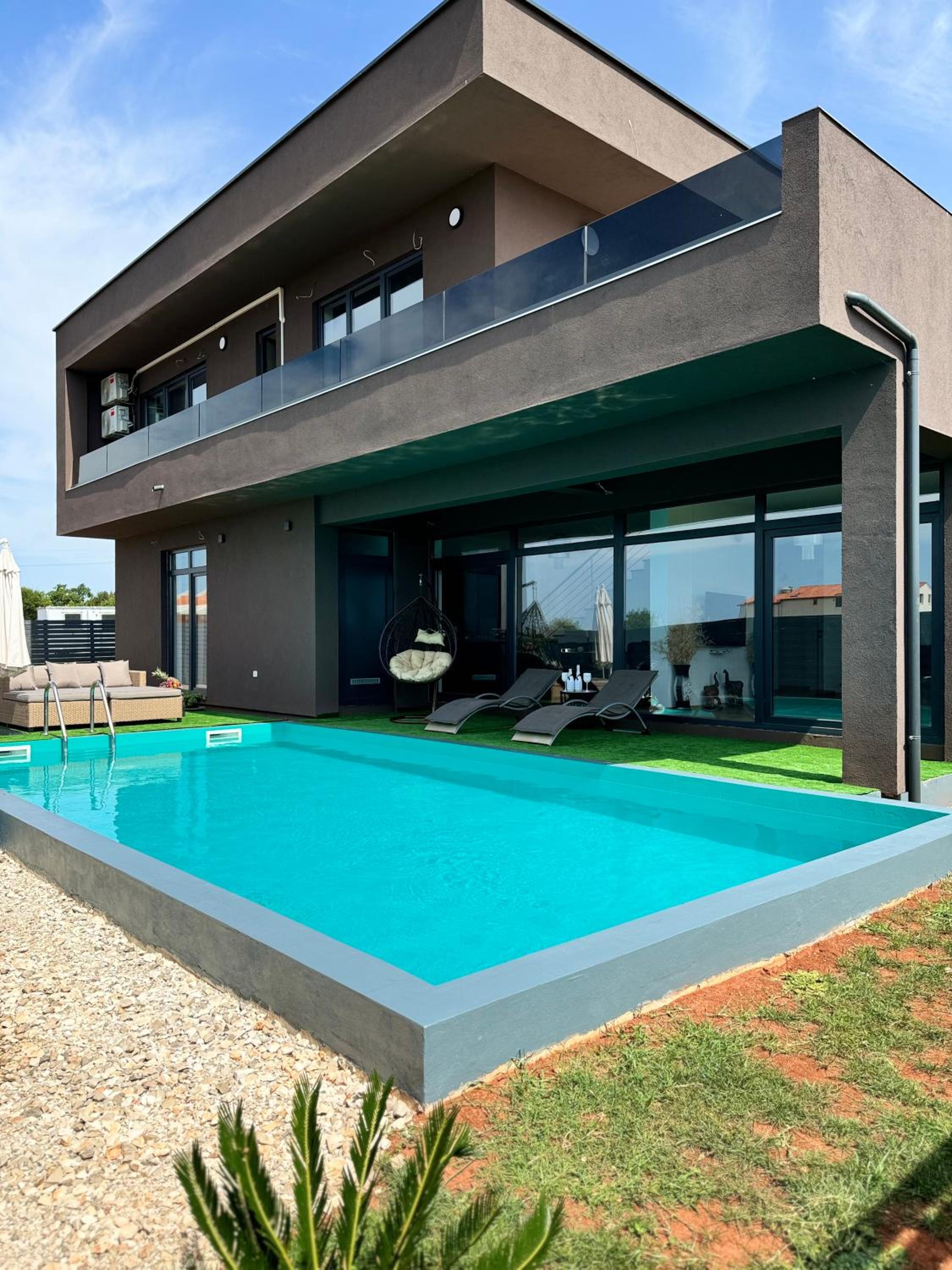 Villa Luxy Luy view 2