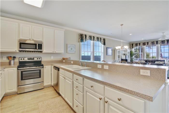 611A North Ocean Boulevard view 4