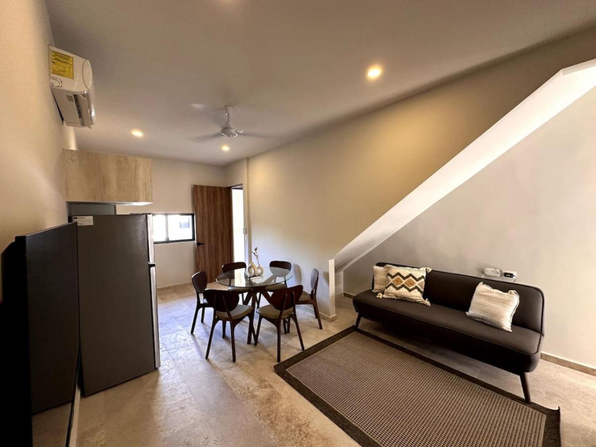 Luxury 2 story Penthouse La Veleta 3Br jacuzzi view 3