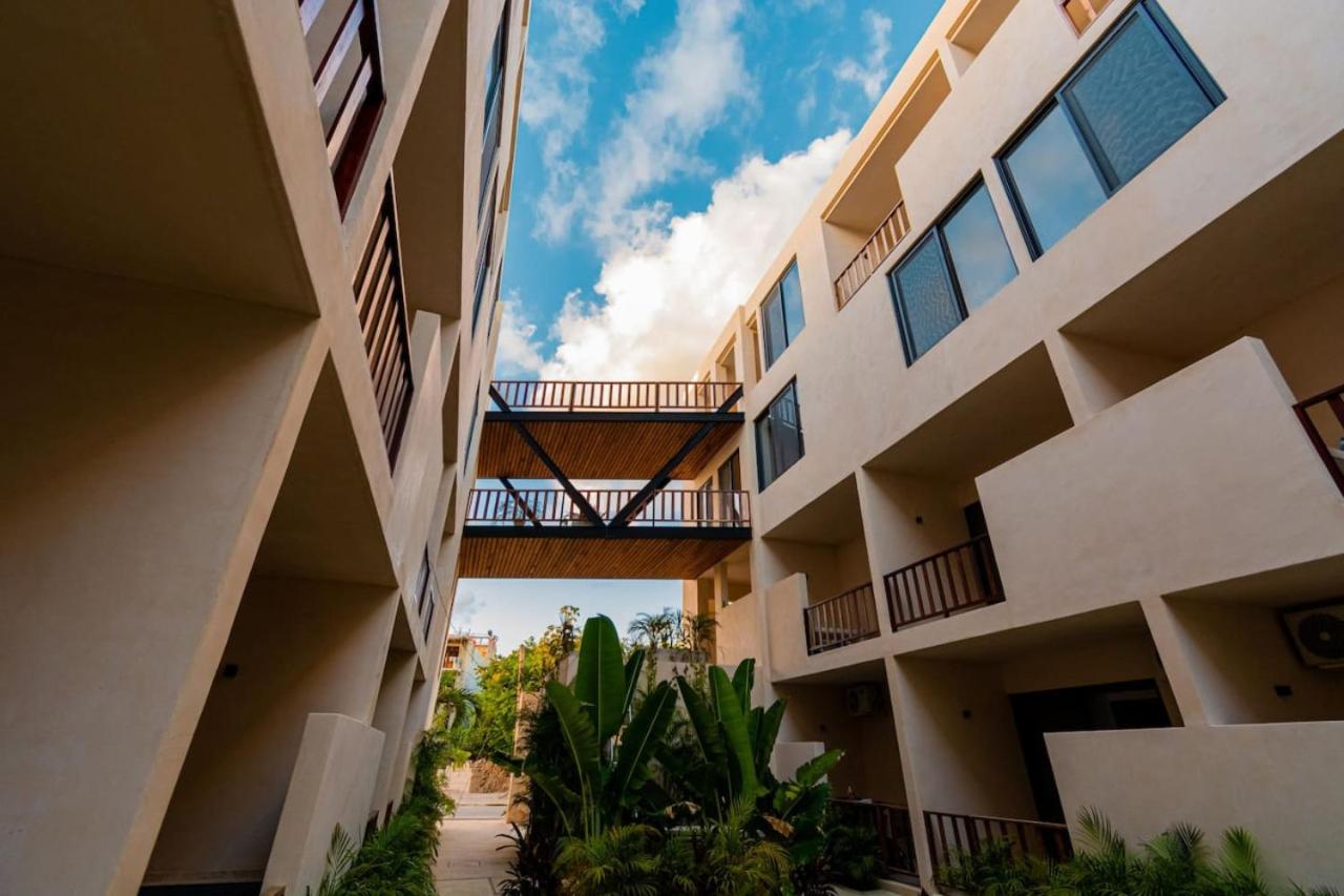 Smart Depas La Veleta Luxury Apt C205 view 3
