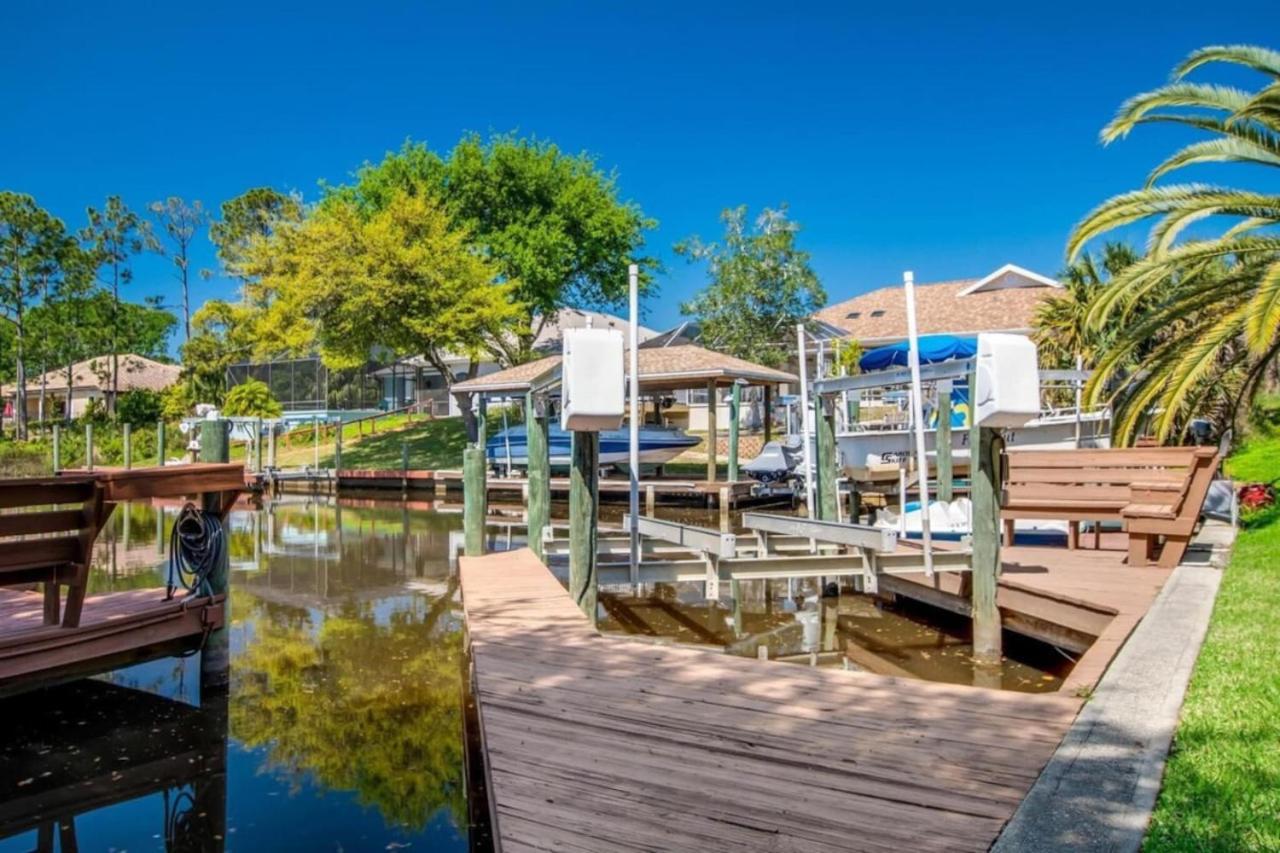 Dockside view 2