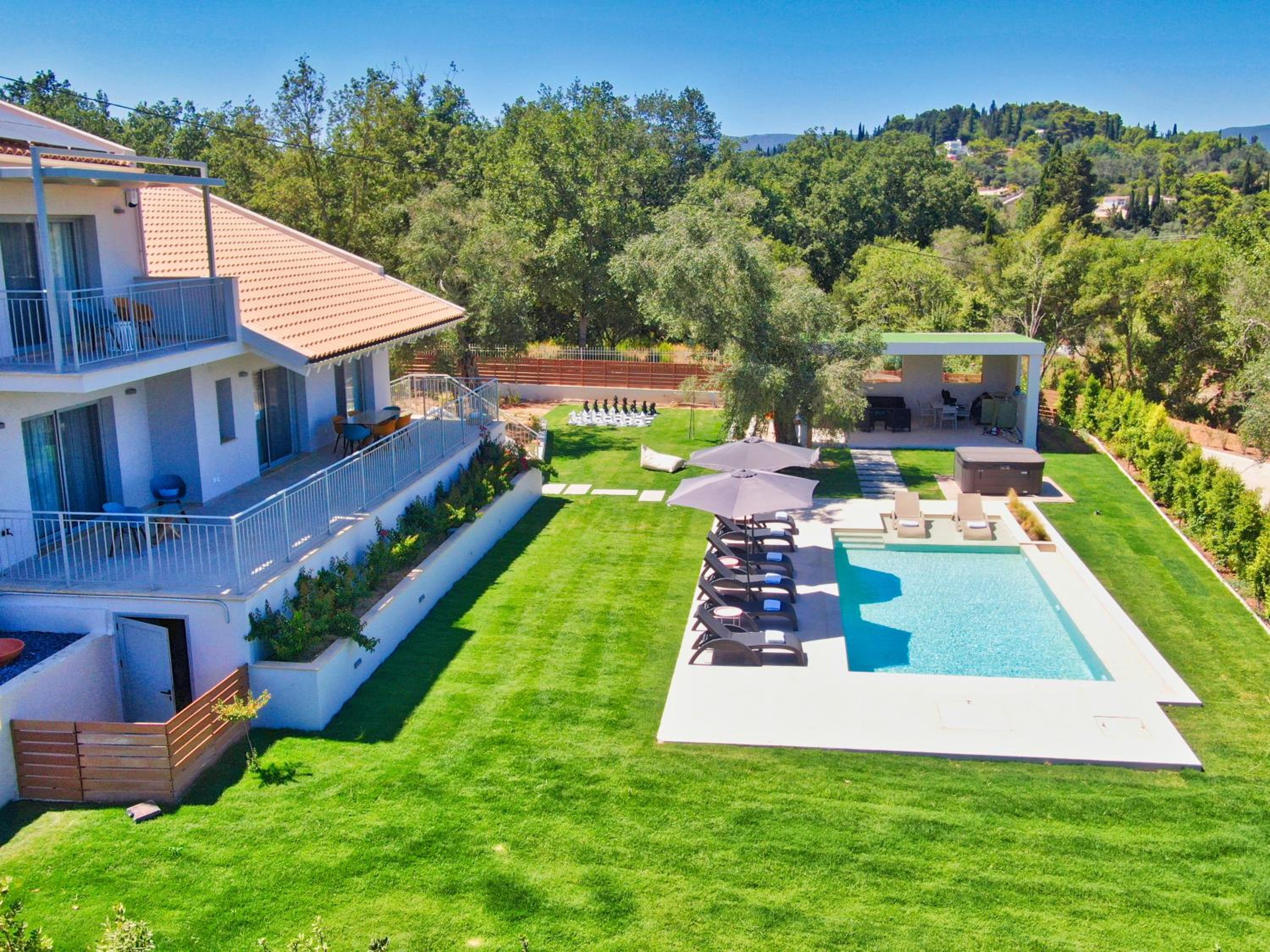 CorfuVille Luxury Villas