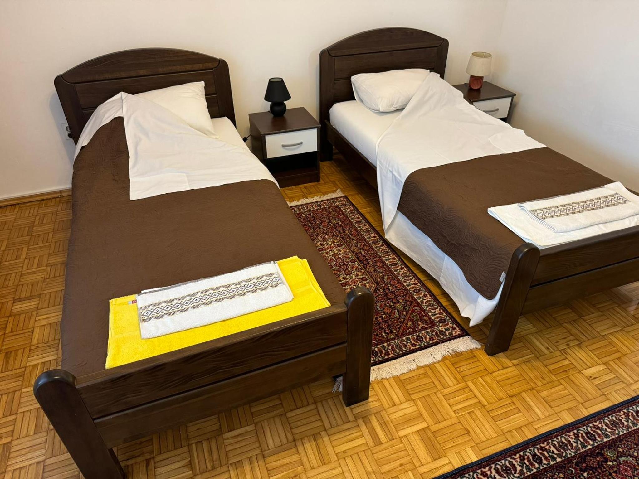 Family stay apartment Share