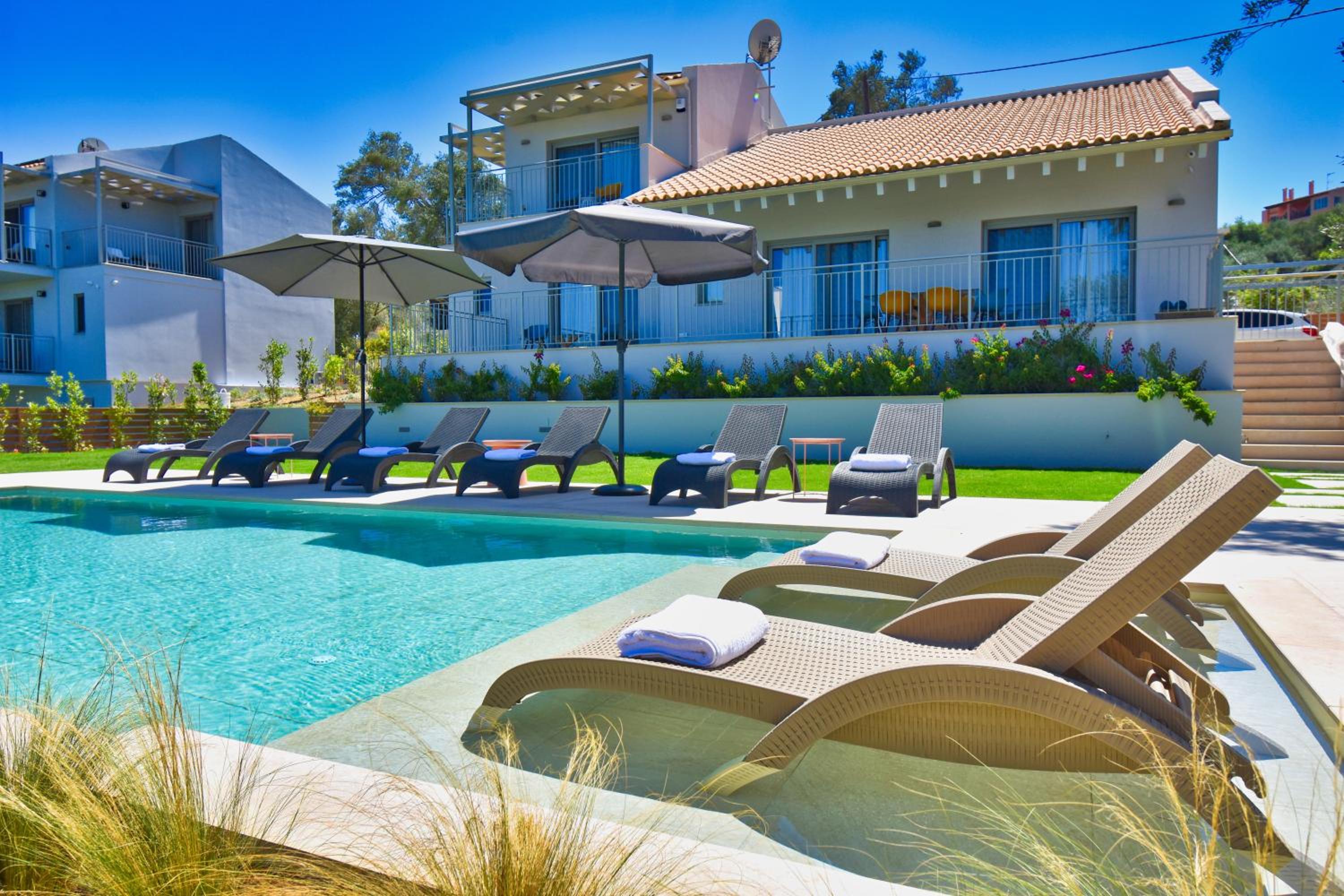 CorfuVille Luxury Villas