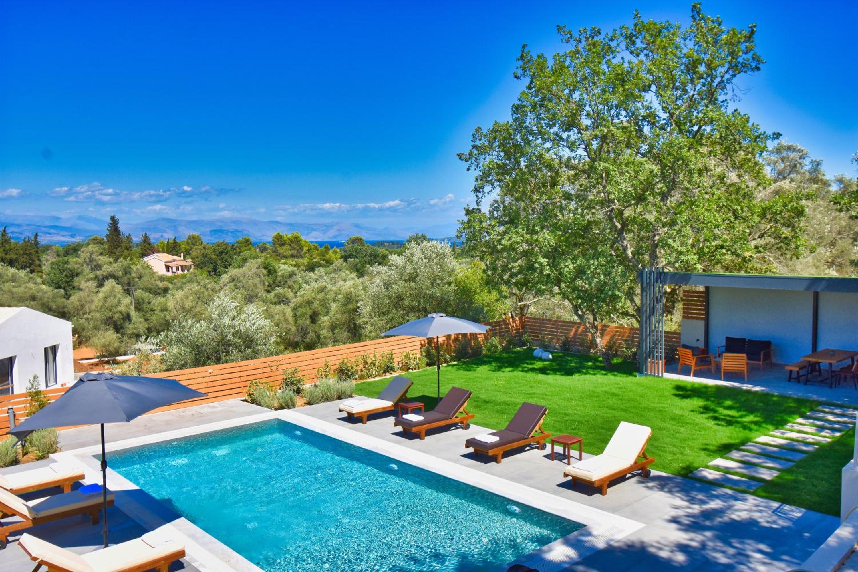CorfuVille Luxury Villas