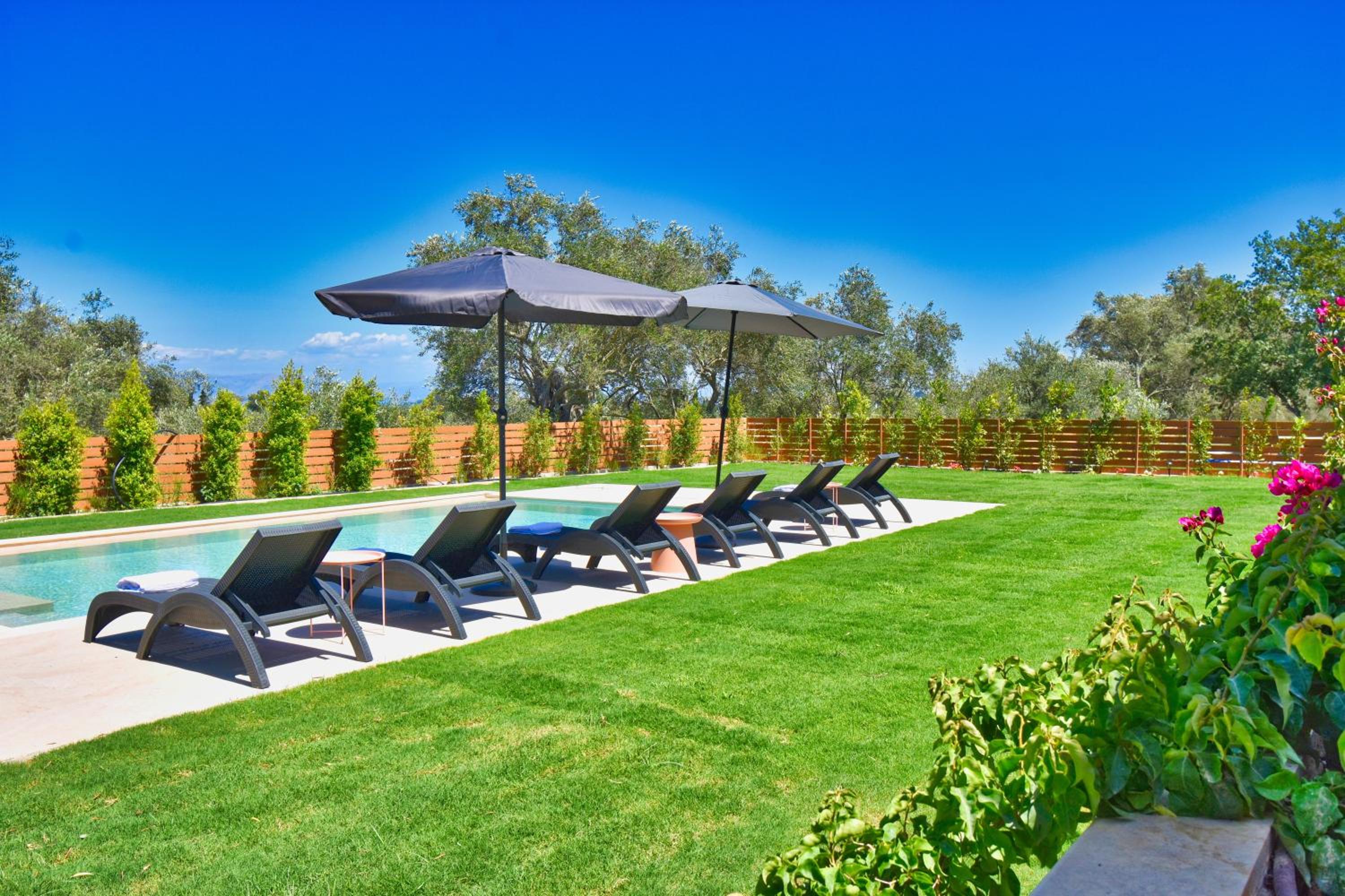 CorfuVille Luxury Villas