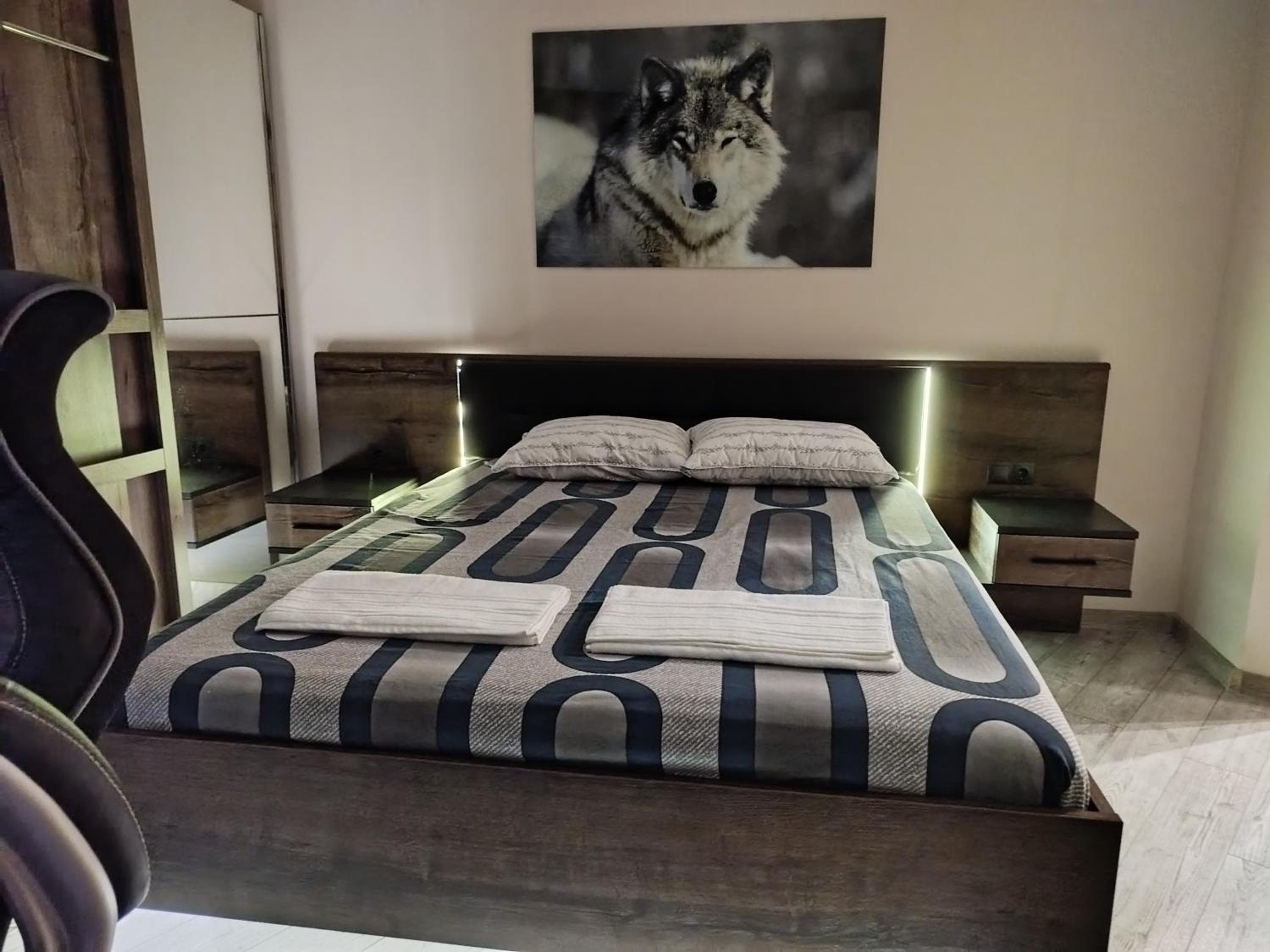 Red Fox Residence next to Paradise Mall