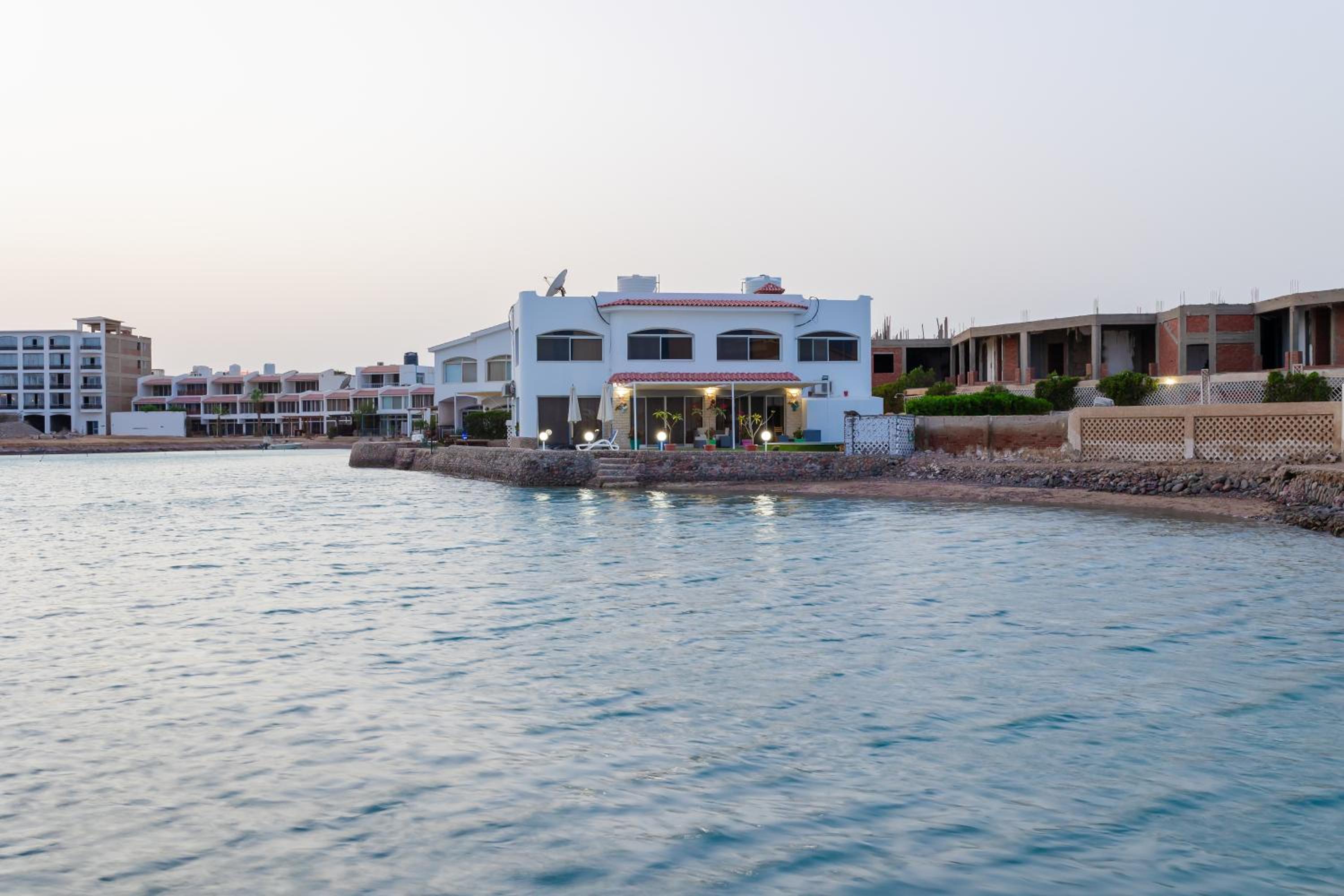 Aden Beach - Sea View room - Non Residents Only view 4