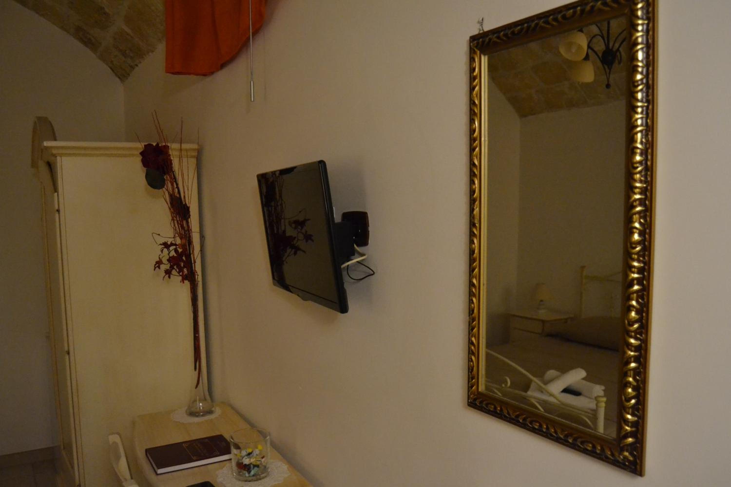 Photo 32