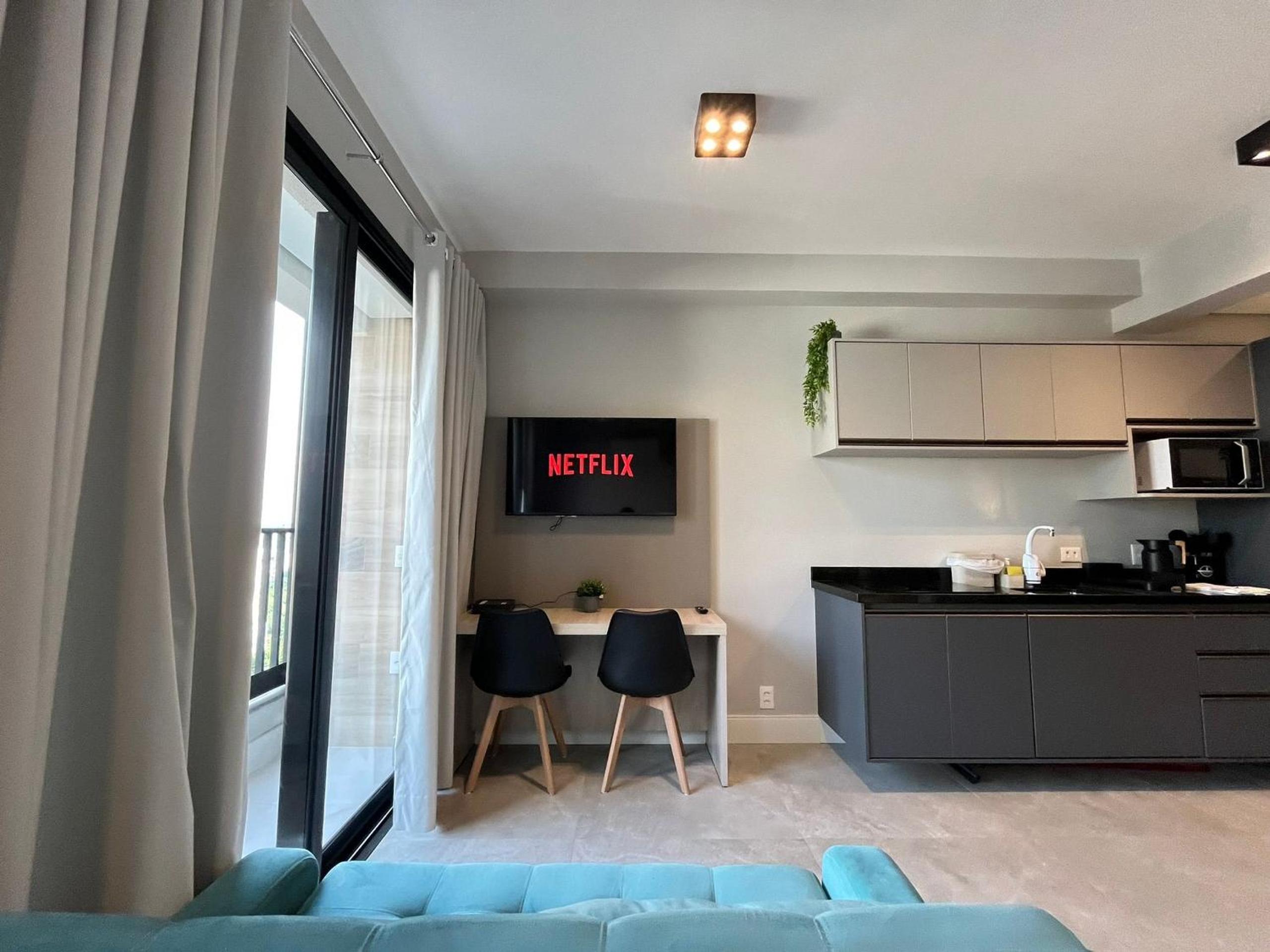 Studios Vila Madalena com Ar condicionado | Delfhy