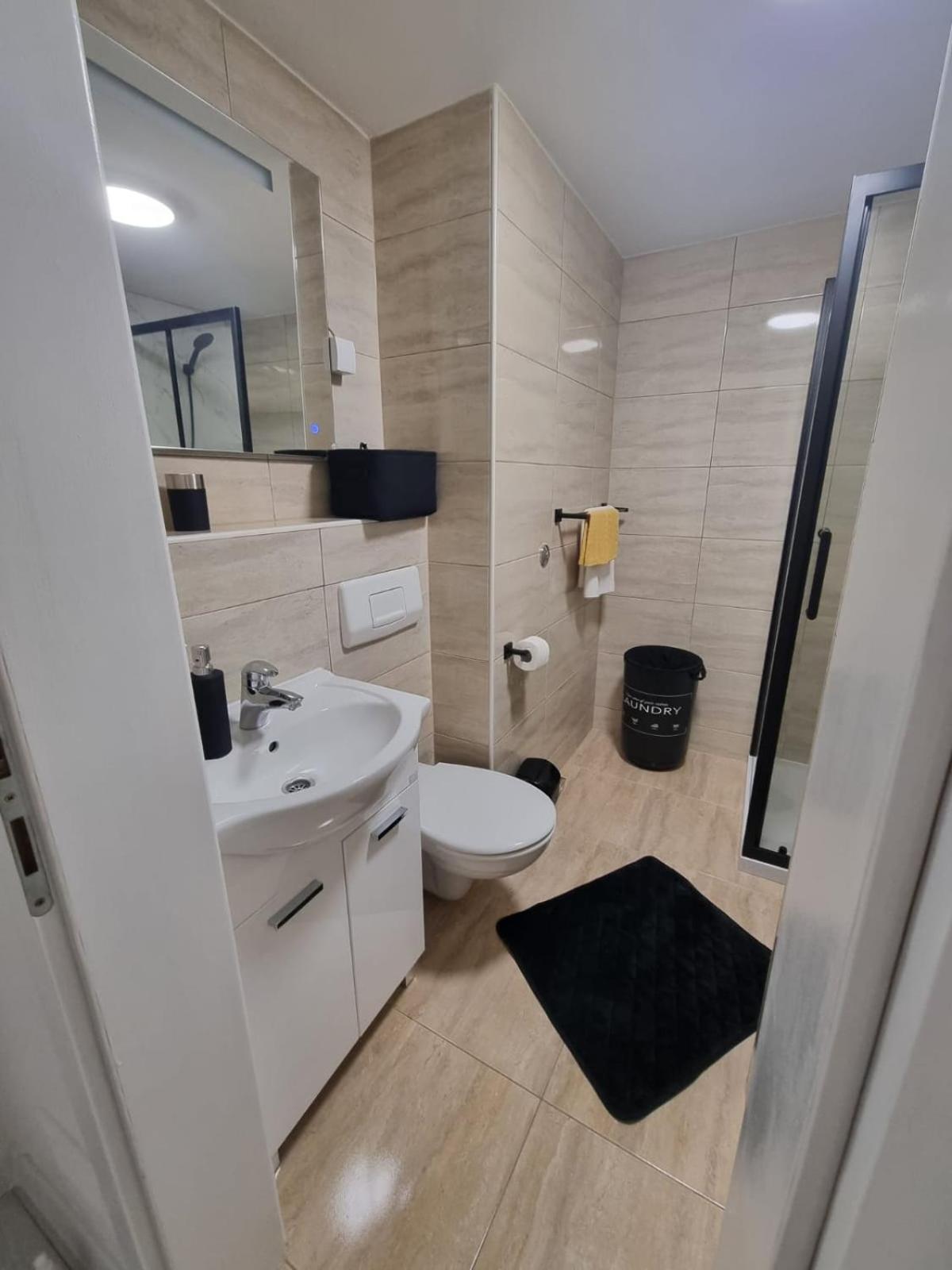Studio Apartman Libero