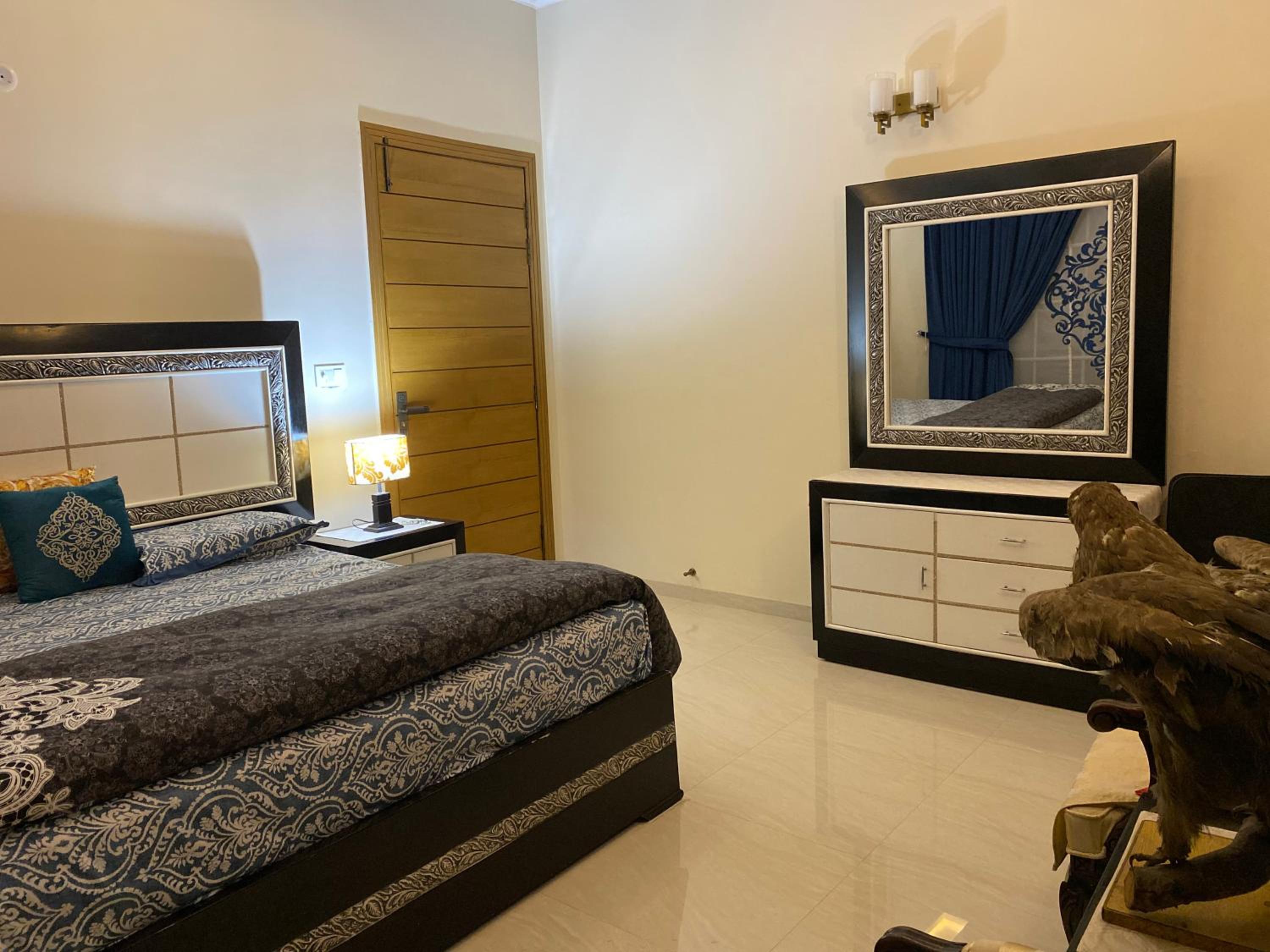 A luxury getaway view 5
