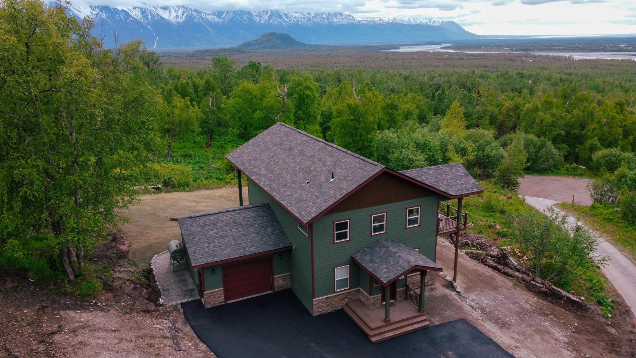 Lazy Mountain Guest House view 2