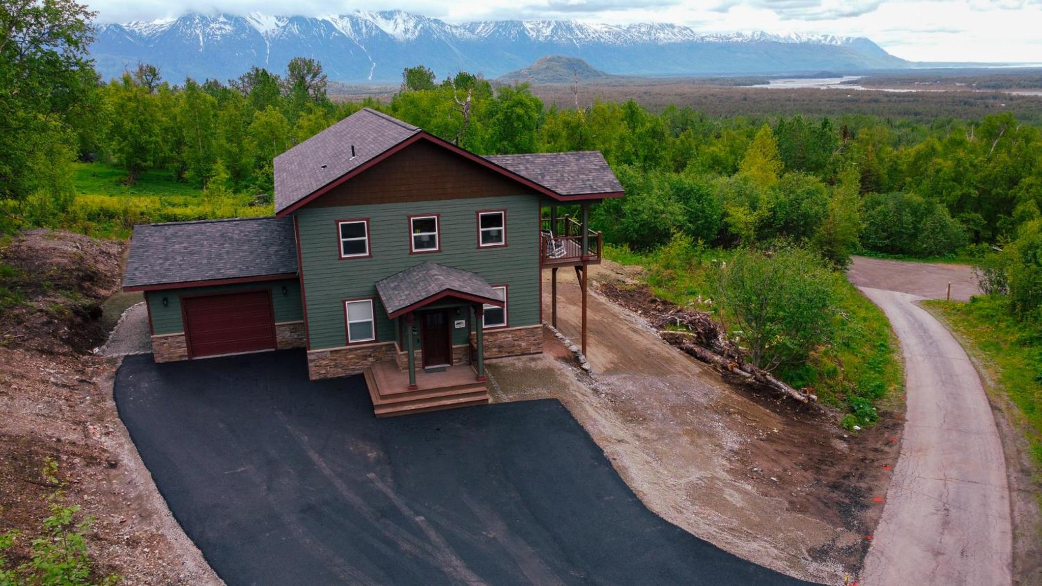 Lazy Mountain Guest House view 3