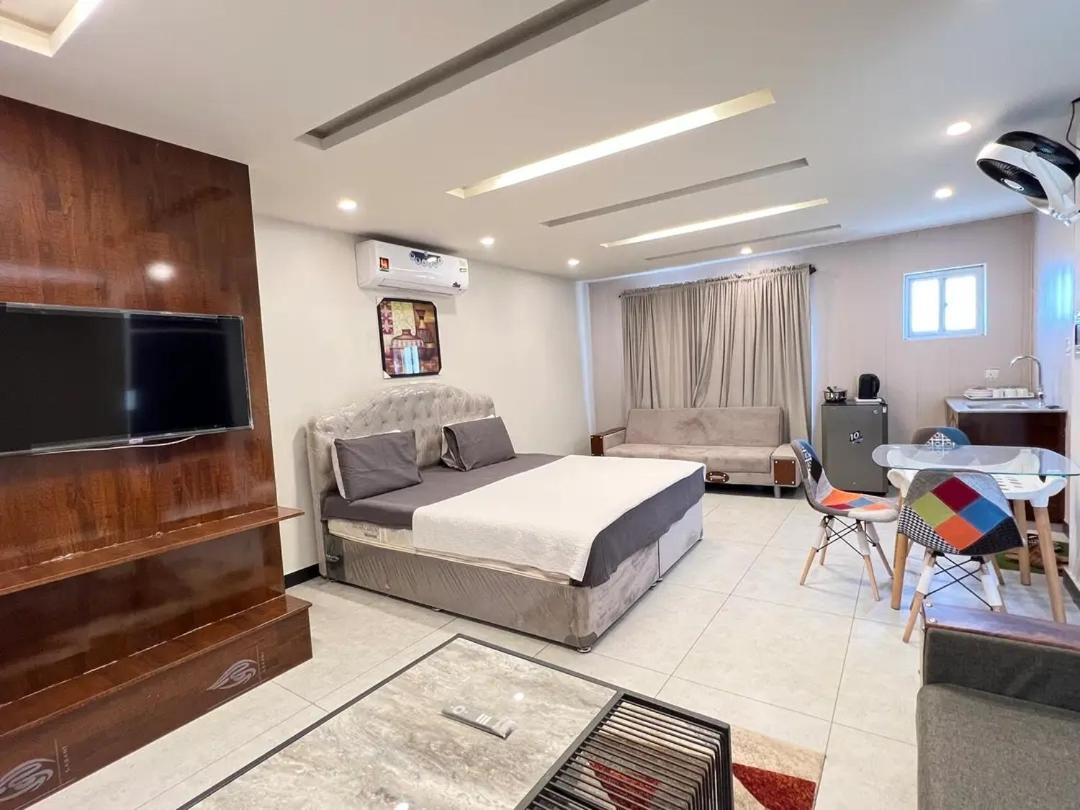 Vaporium penthouse Bahria RWP