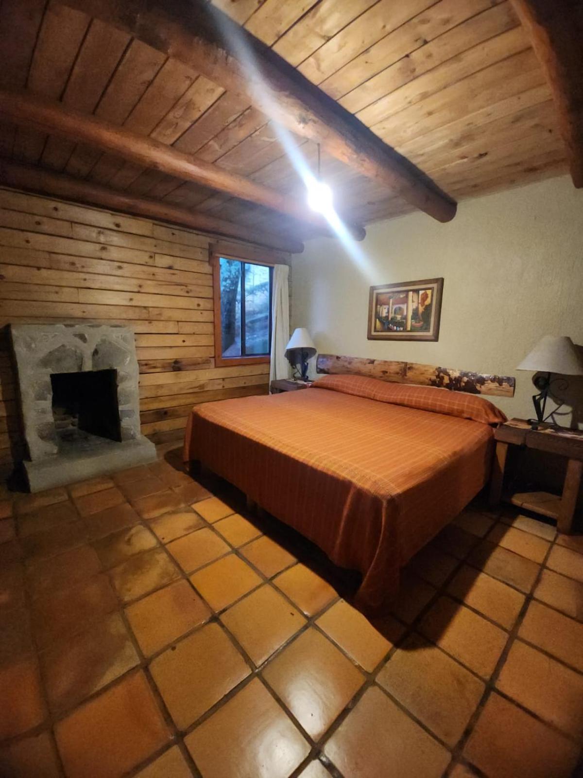 Sierra Paraiso Hotel