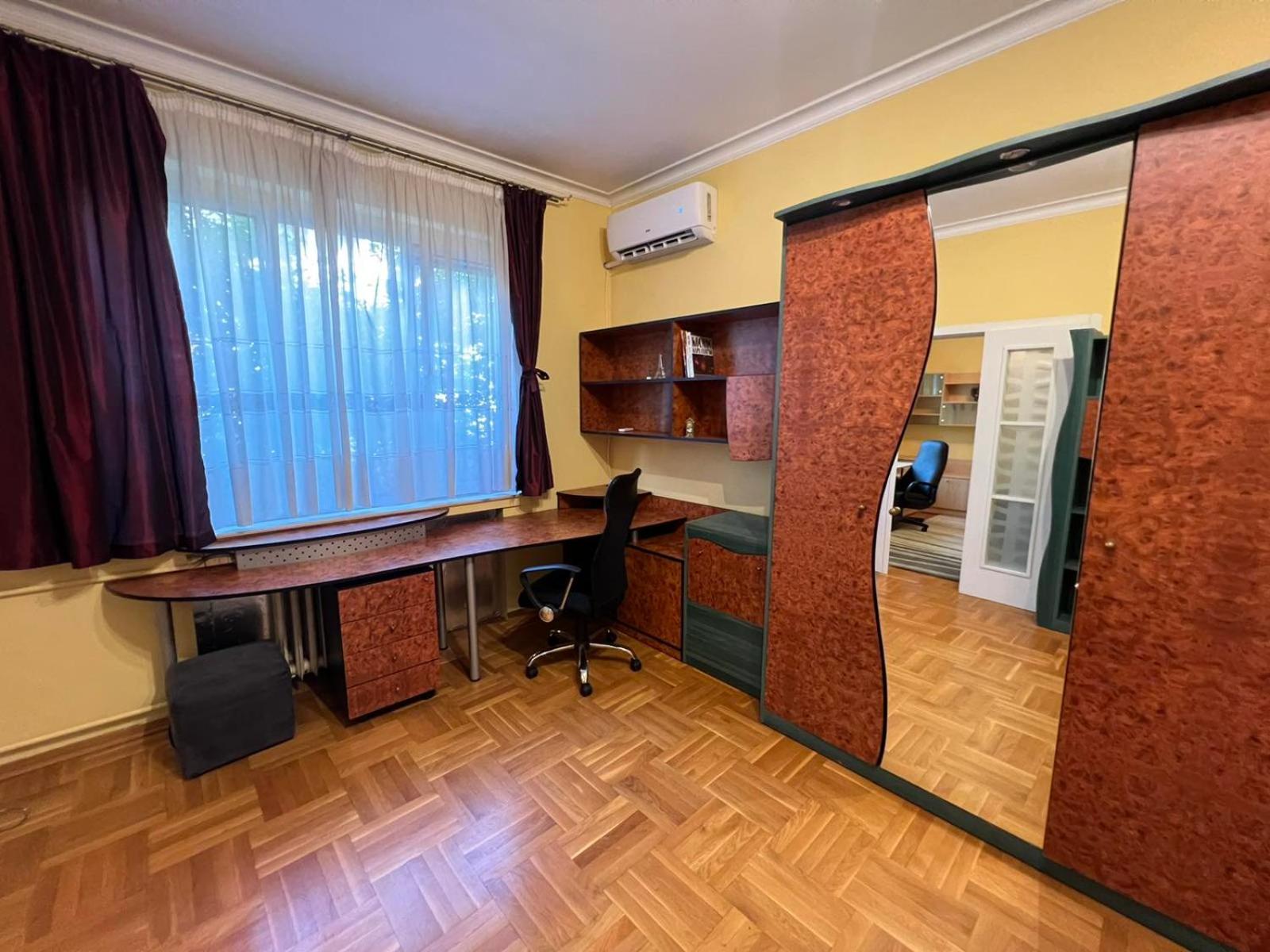Mumbai Spacious 150 Sq M 2BDR near Vitosha BLVD and NDK