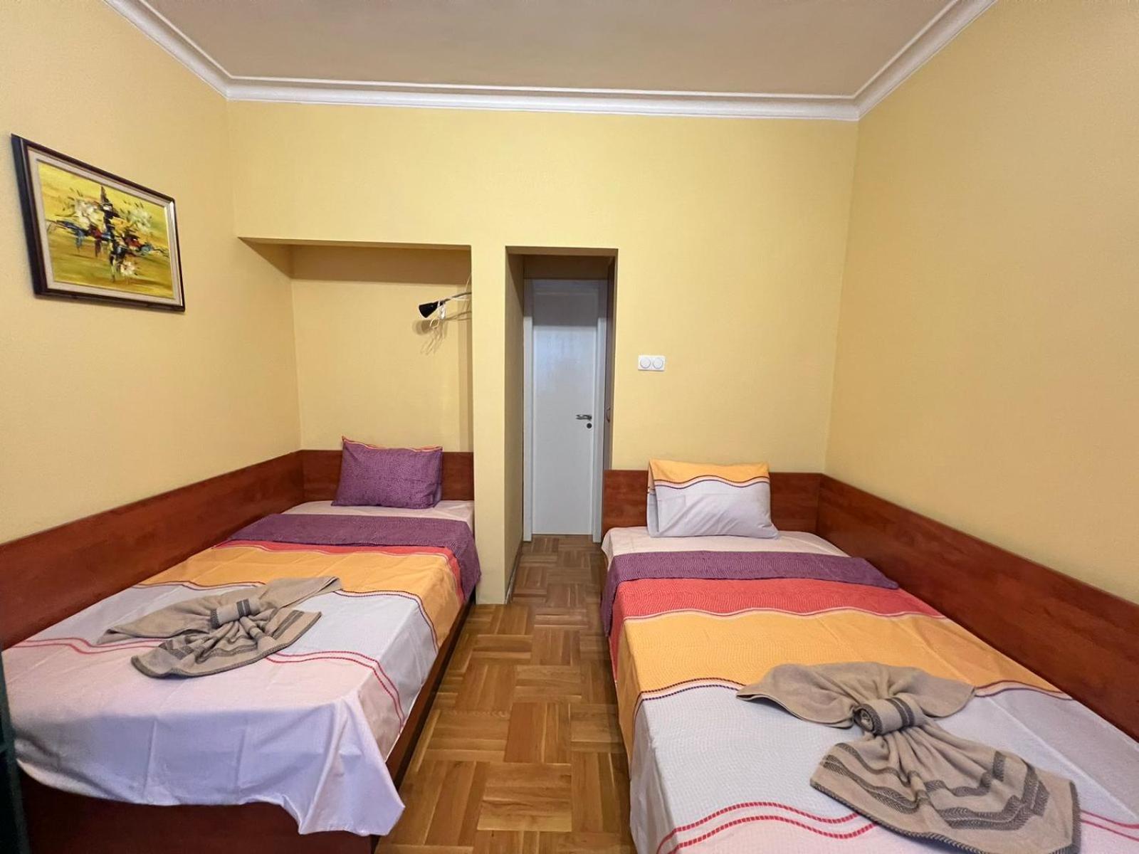 Mumbai Spacious 150 Sq M 2BDR near Vitosha BLVD and NDK