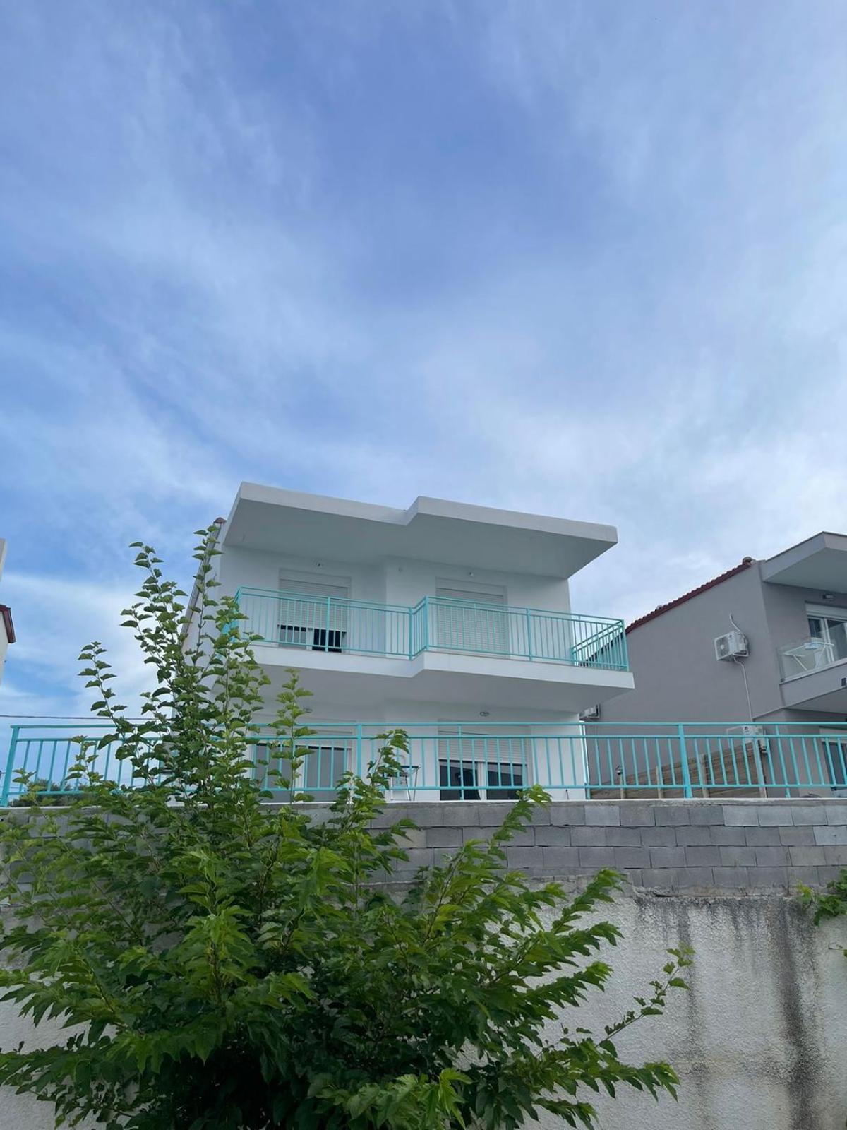 Villa DAMAKI