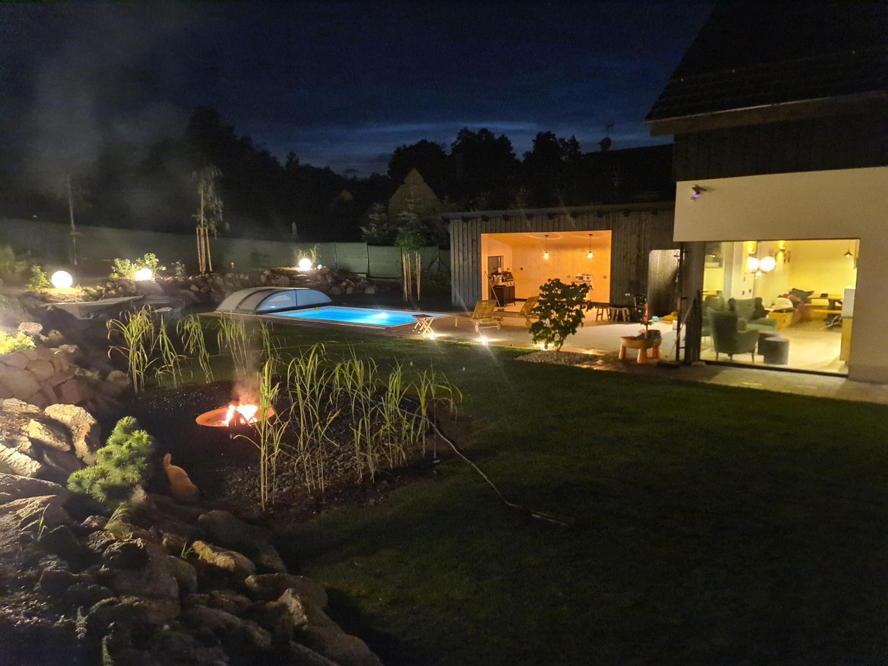 Residence Smržovka - Luxury House with Swimming Pool, Jacuzzi, Garden and BBQ