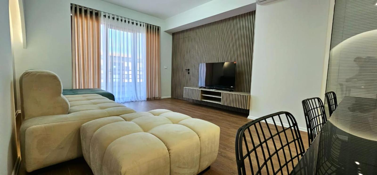 Lake Apartment Tirana #1